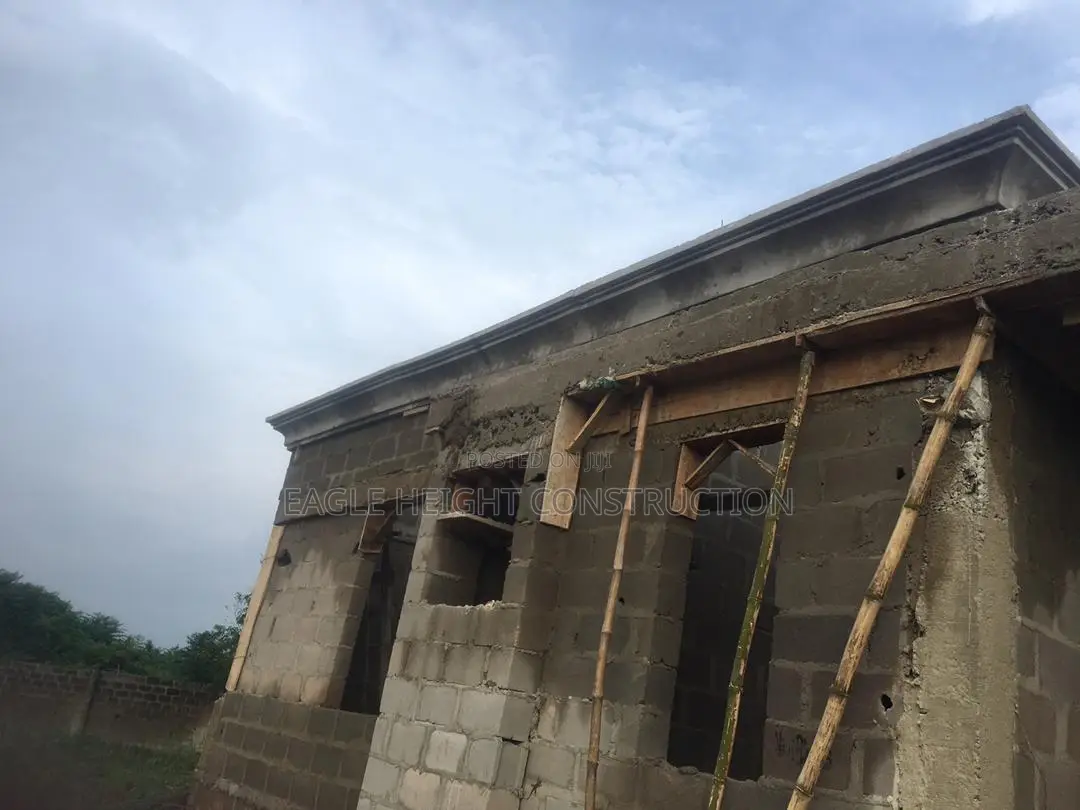 Long-Lasting Parapet Protection With Eps Polystyrene