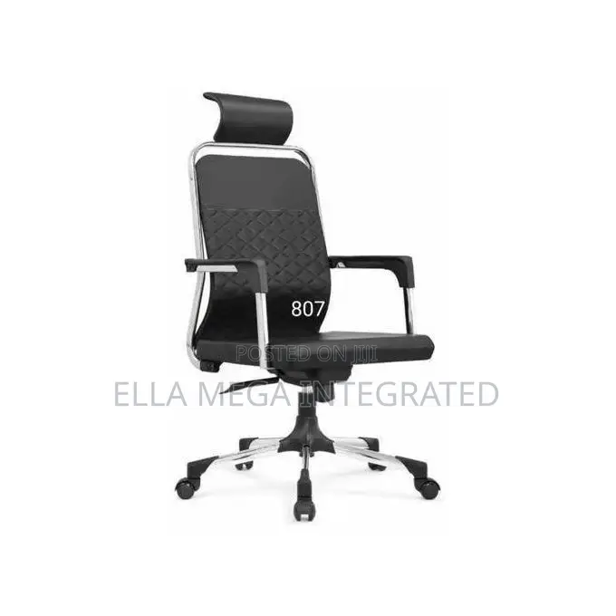 Office Swivel Chair With Arm, Headrest and Adjustable Height