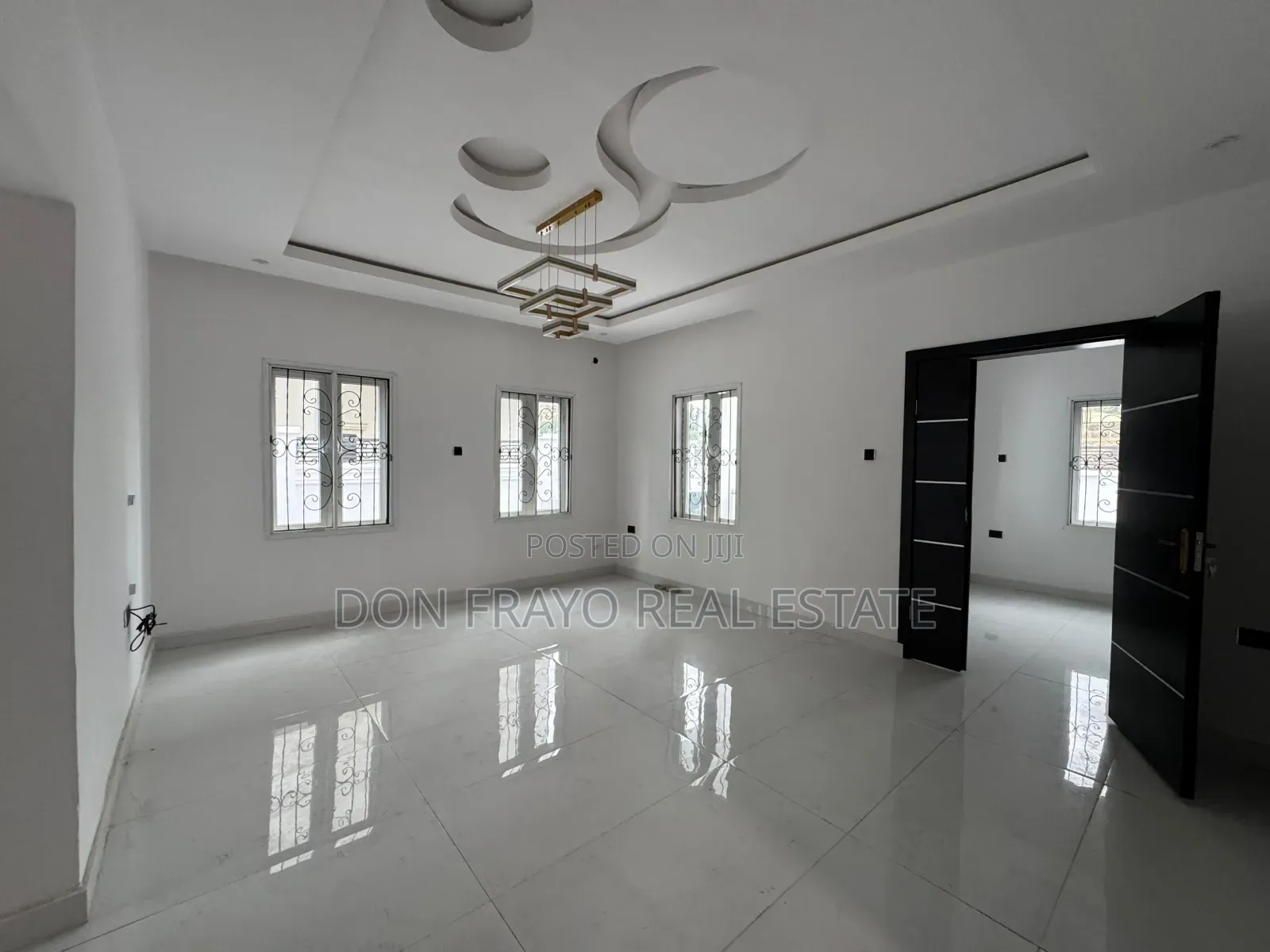 4bdrm Duplex in Sonbeam Sch Area, Bodija for sale
