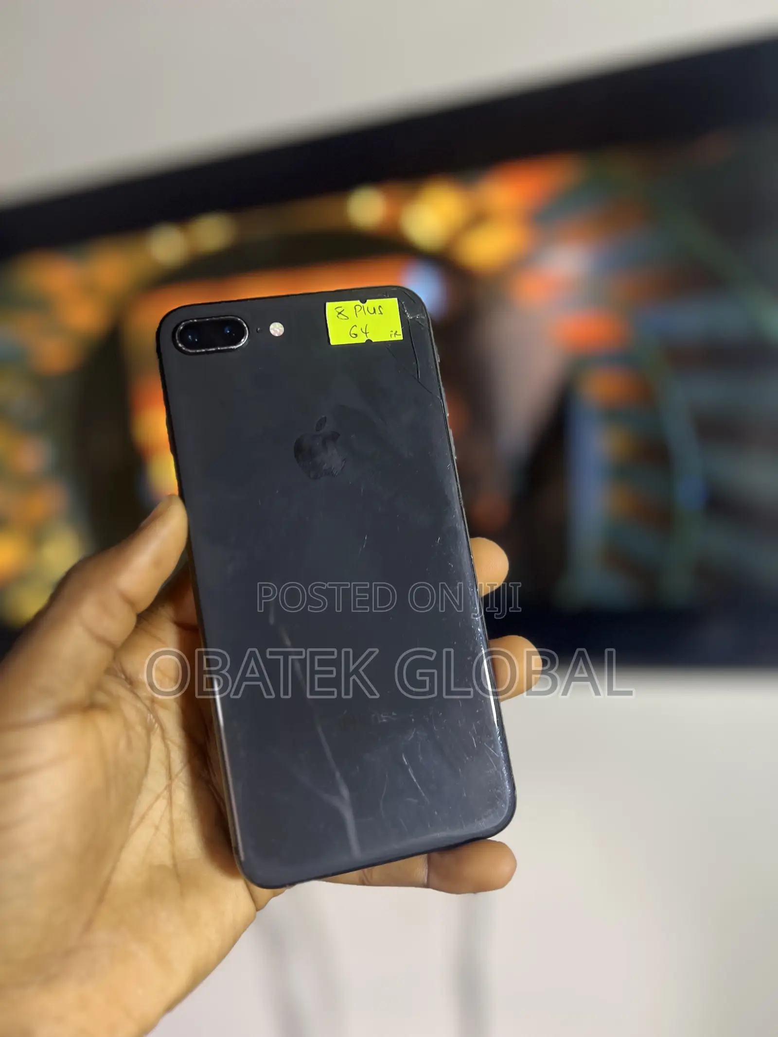 Apple iPhone 8 Plus 64 GB Black