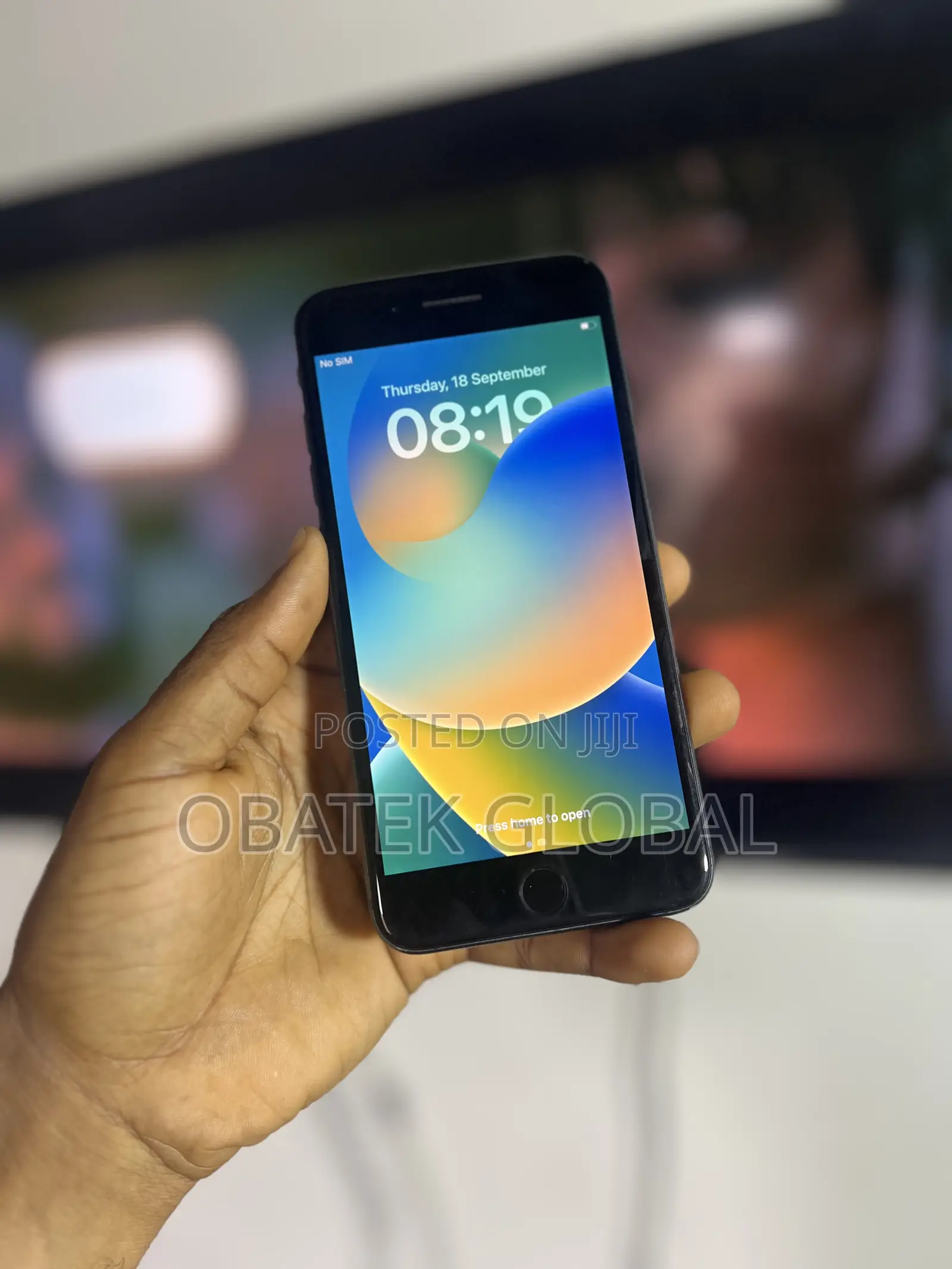 Apple iPhone 8 Plus 64 GB Black