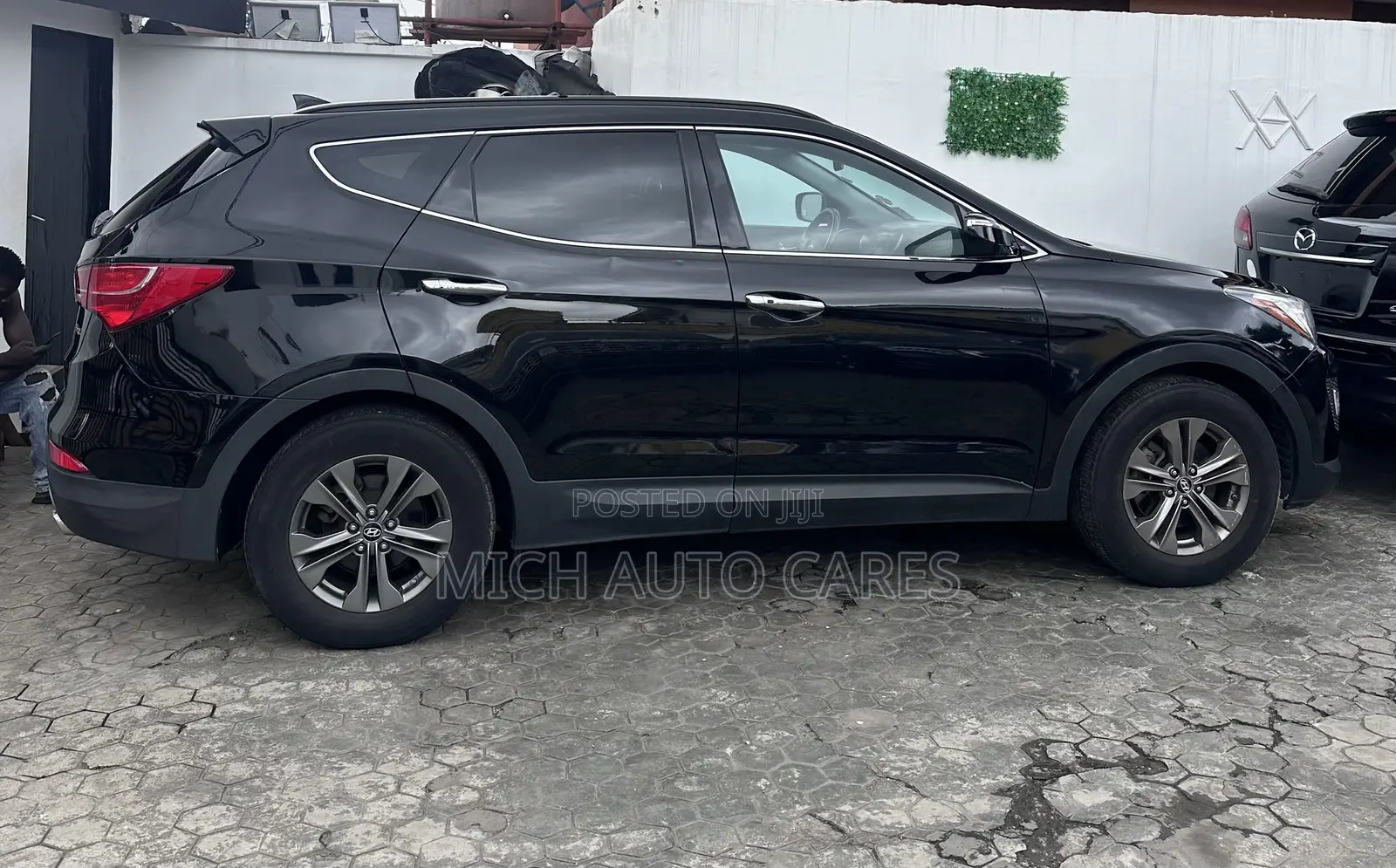 Hyundai Santa Fe 2013 Black