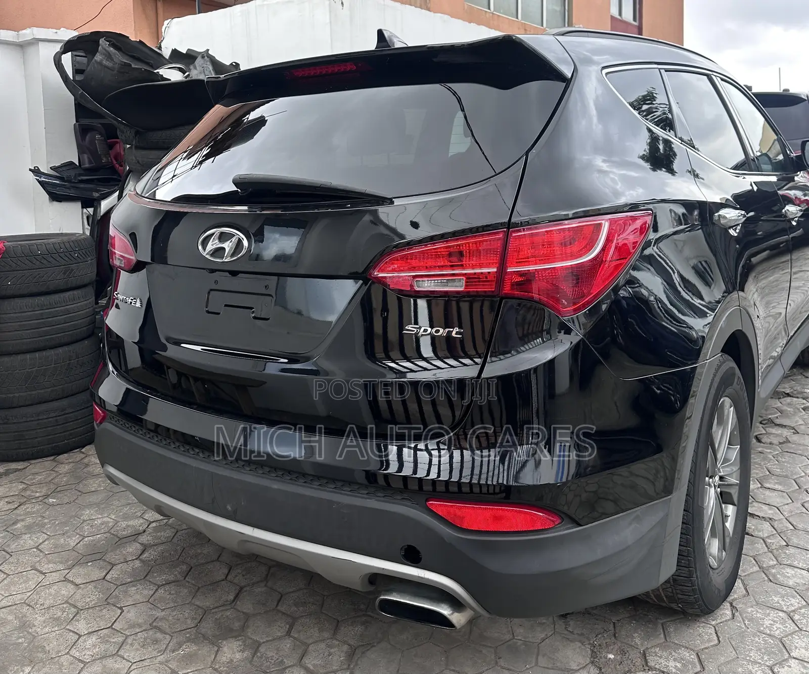 Hyundai Santa Fe 2013 Black