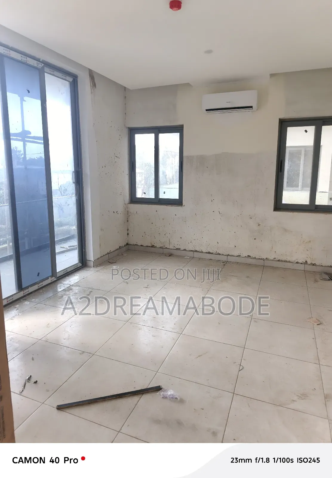 3bdrm Apartment in Ikeja Gra for rent
