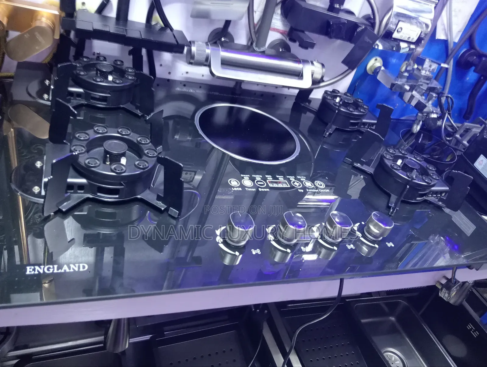 Luxury Liftup 4 Burner Gas Hob and 1 Hot Plate