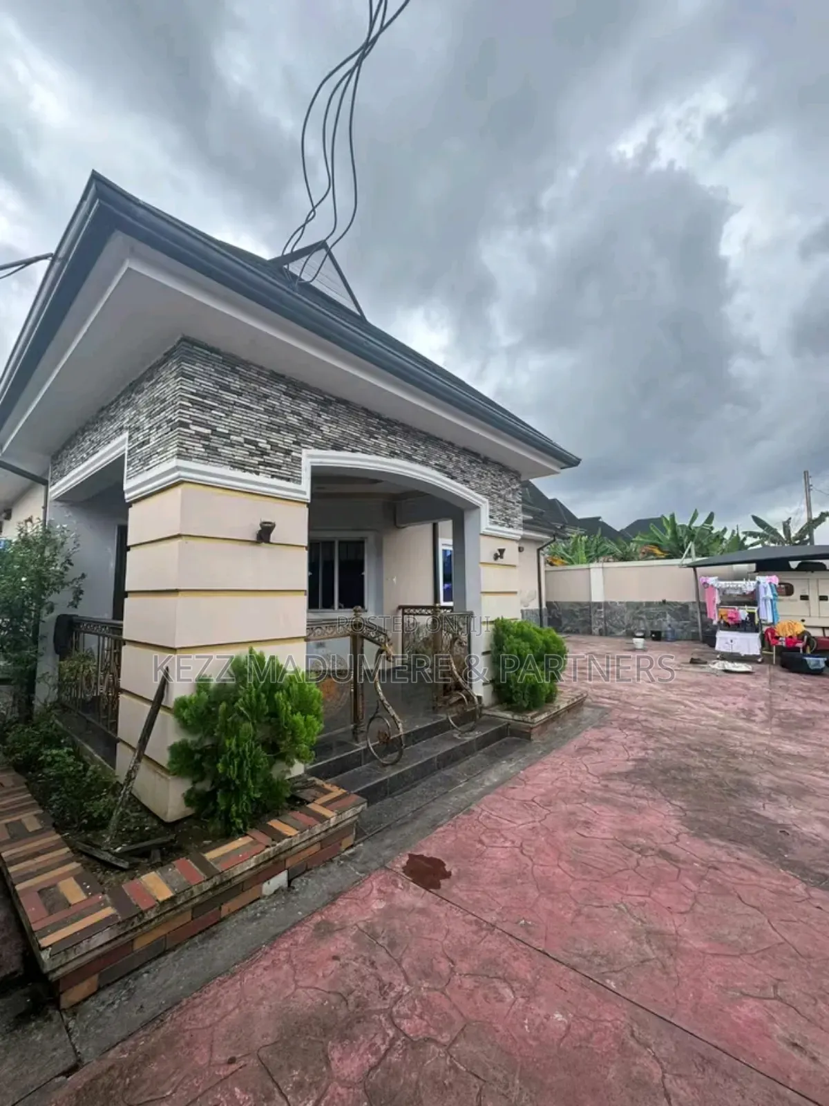 5bdrm Bungalow in Ogbogoro , Port for sale