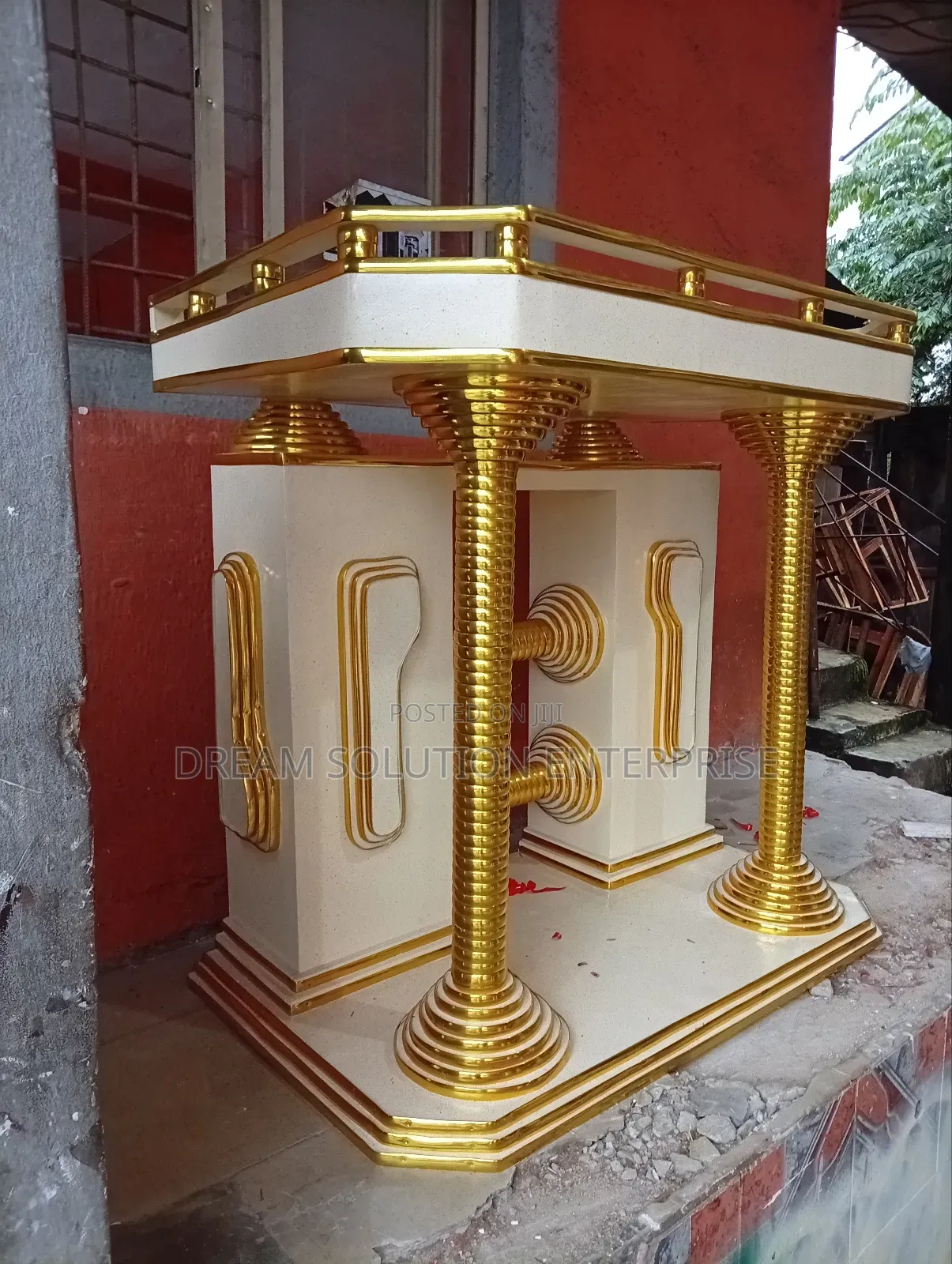 Standard Church Pulpit