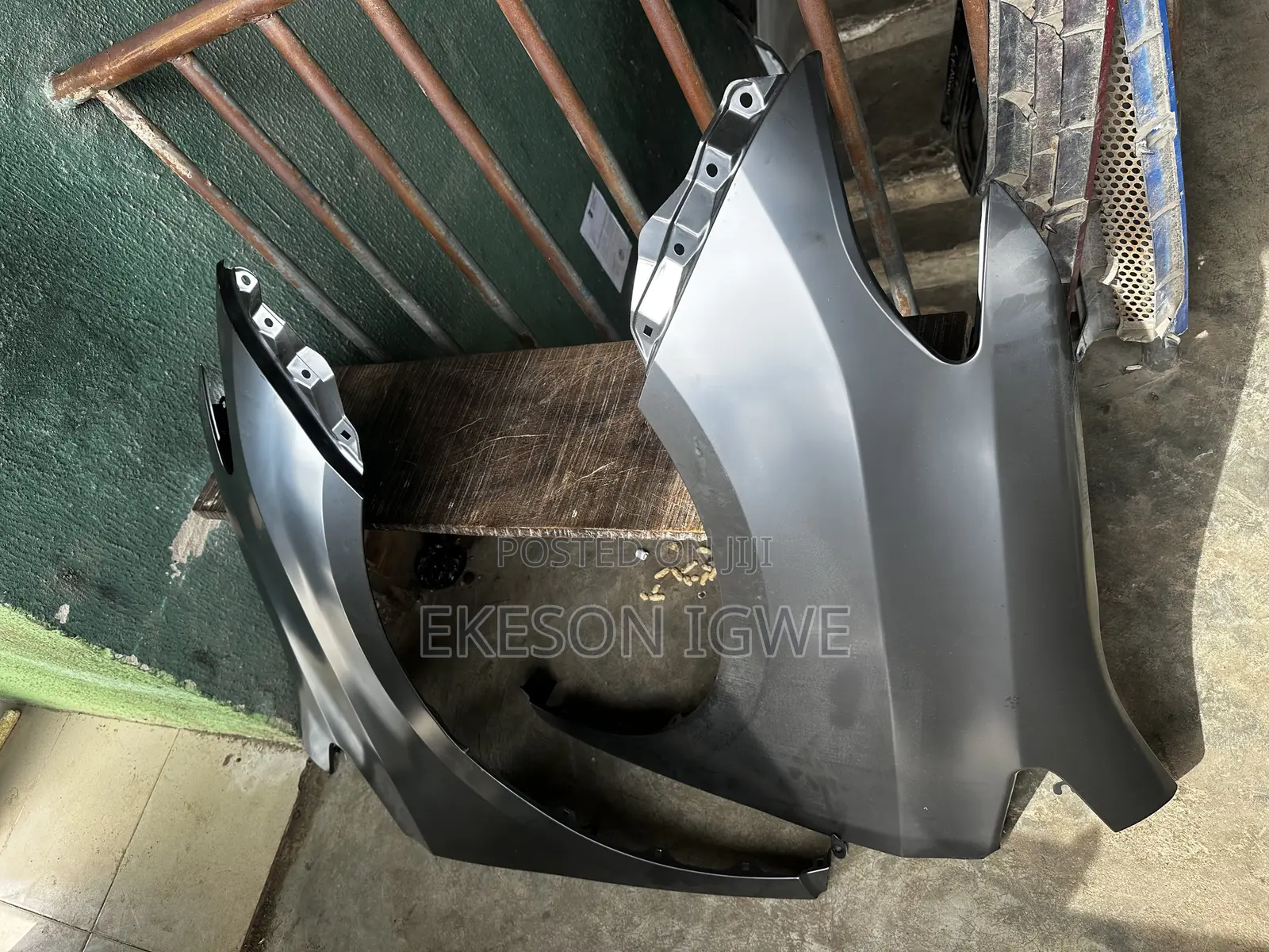 Fender Toyota Sienna 2011-2018