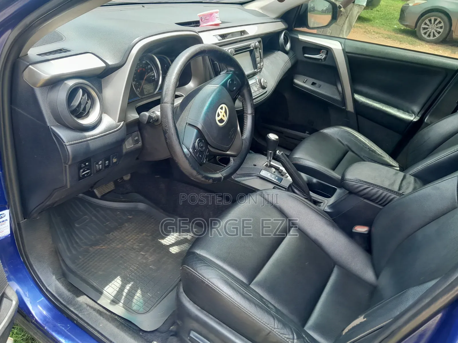 Toyota RAV4 2015 Blue