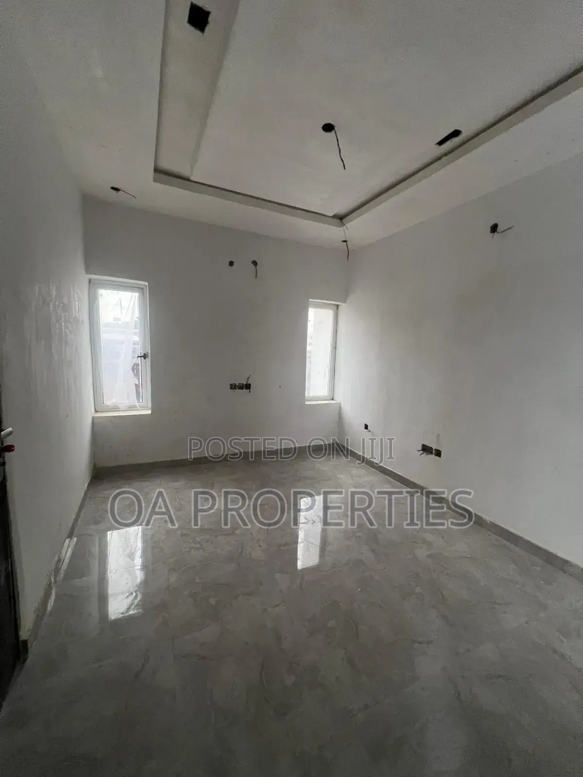 Studio Apartment in Atoyebi Courts, for sale