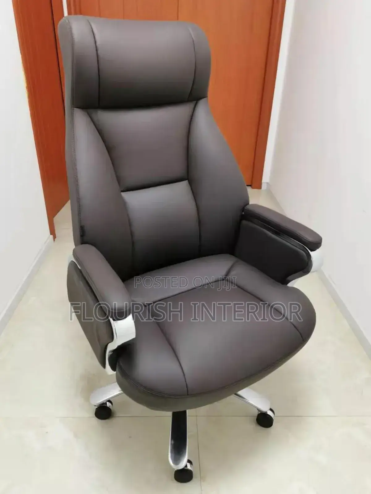 Quality Imported Luxury Executive Office Chair.