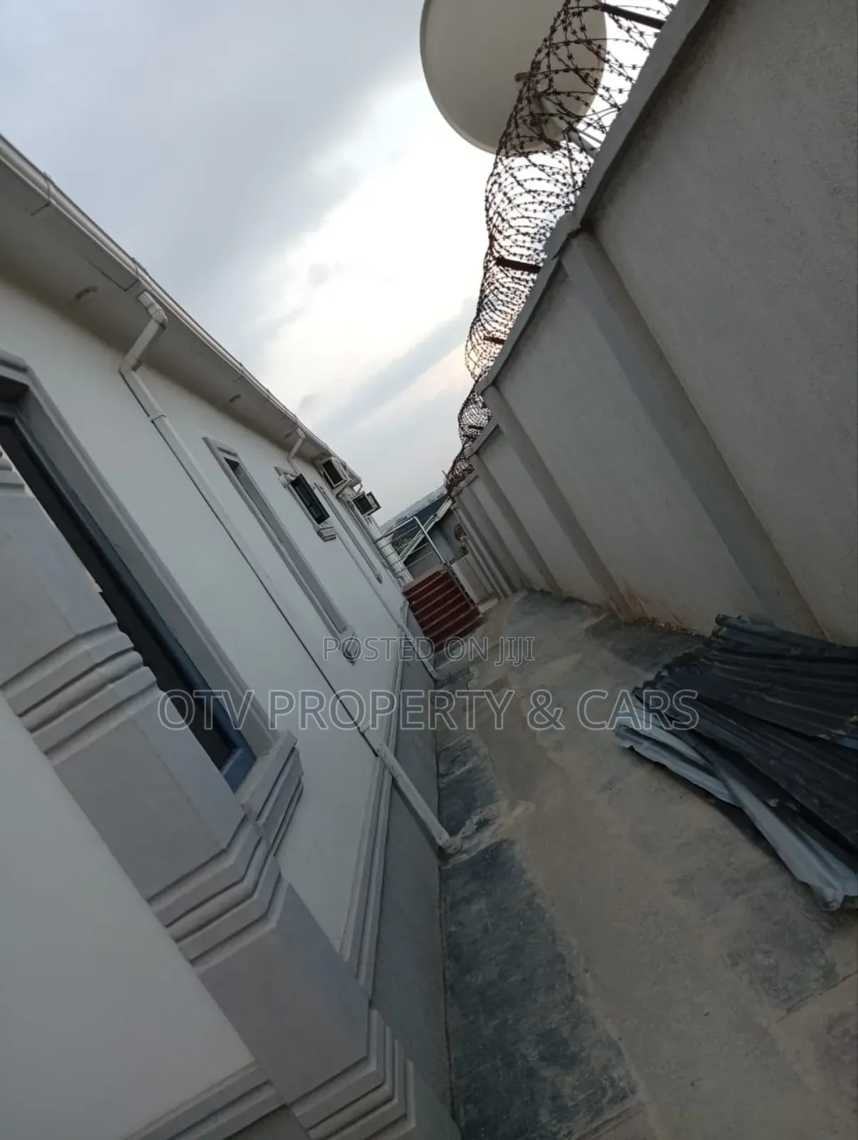 Furnished 4bdrm Bungalow in CHallenge / Ibadan for sale