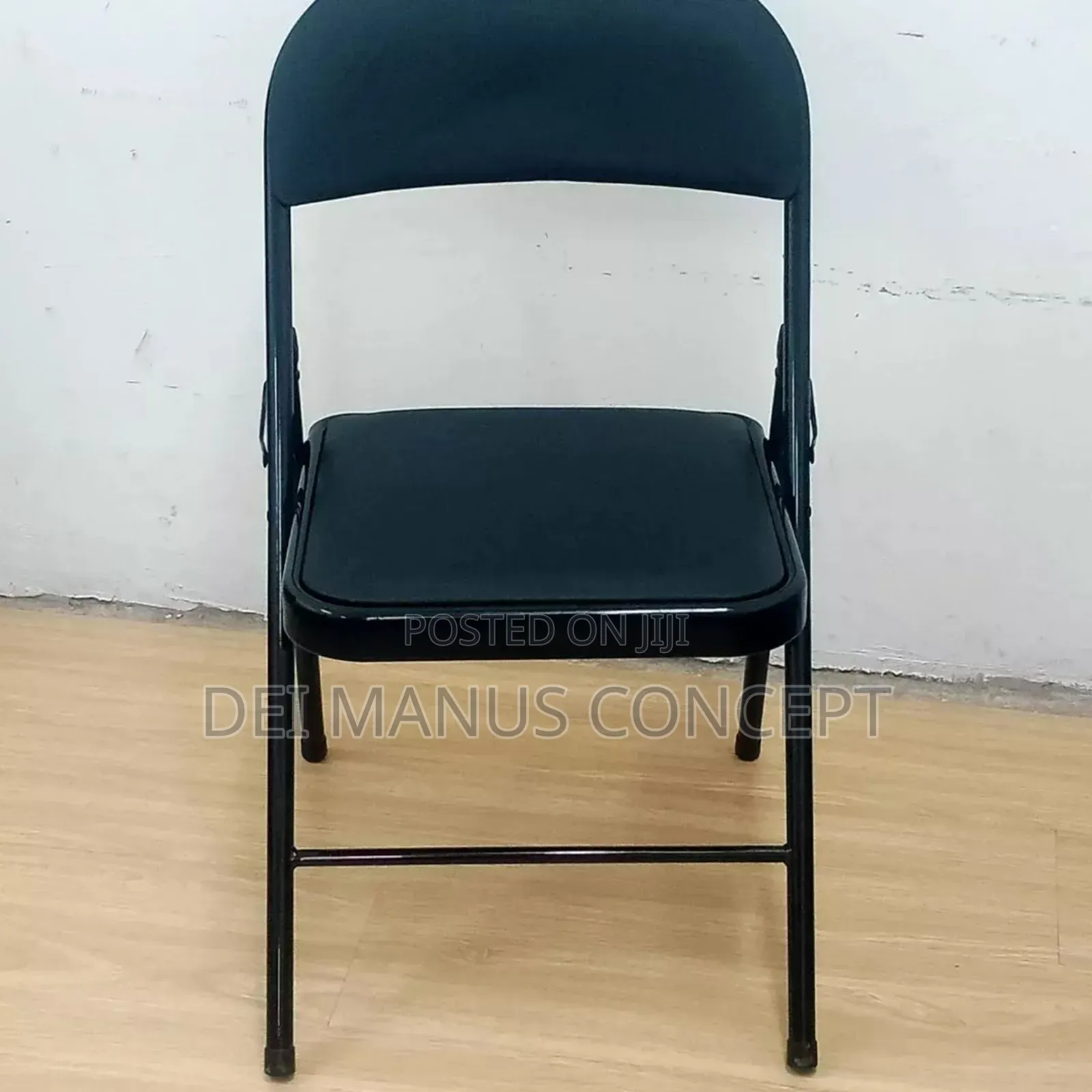 Foldable Metal Chair With Leather