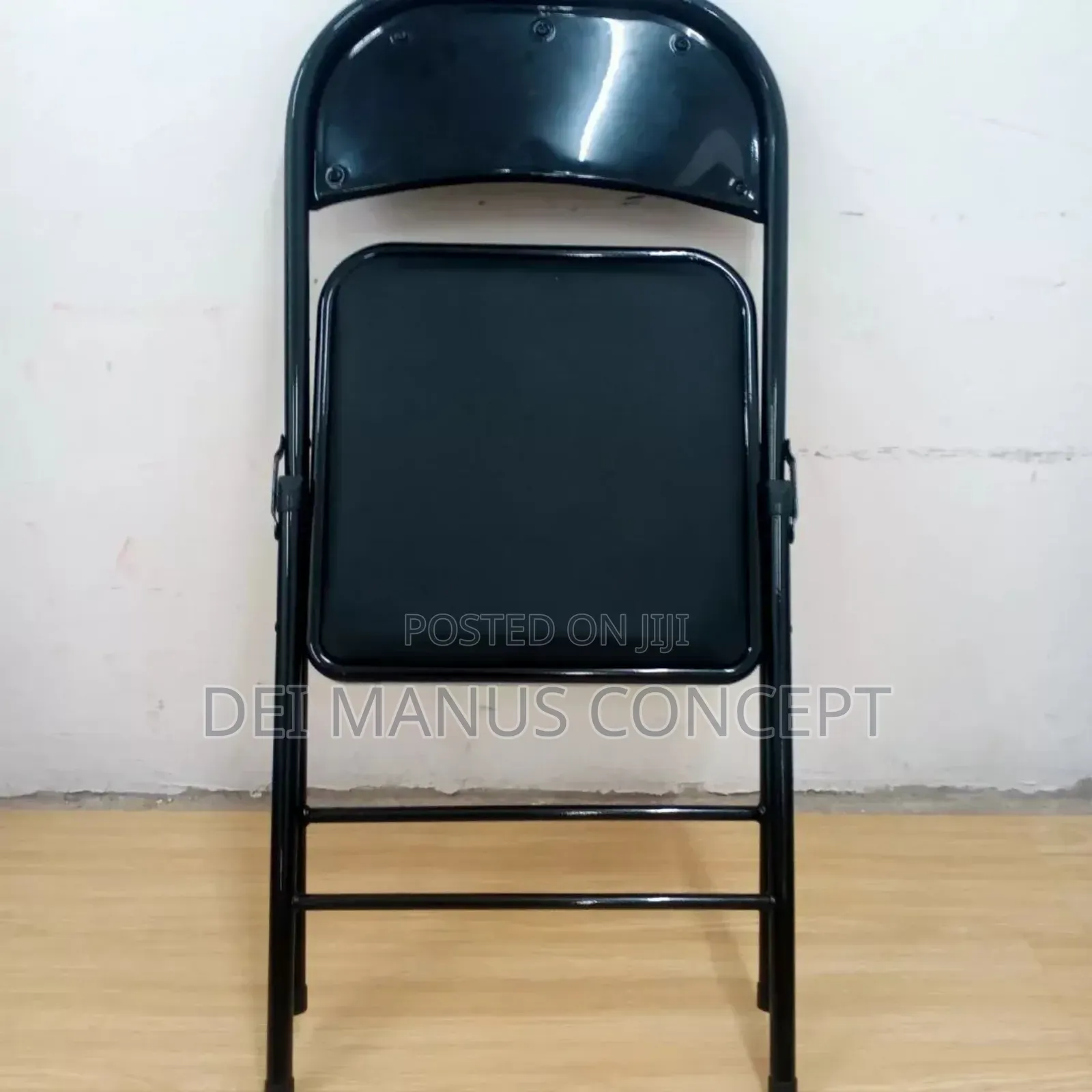 Foldable Metal Chair With Leather