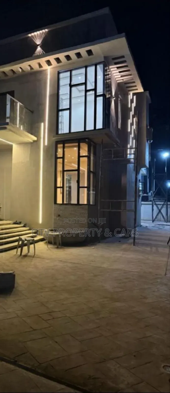 Furnished 4bdrm Duplex in Oluyole Estate for sale