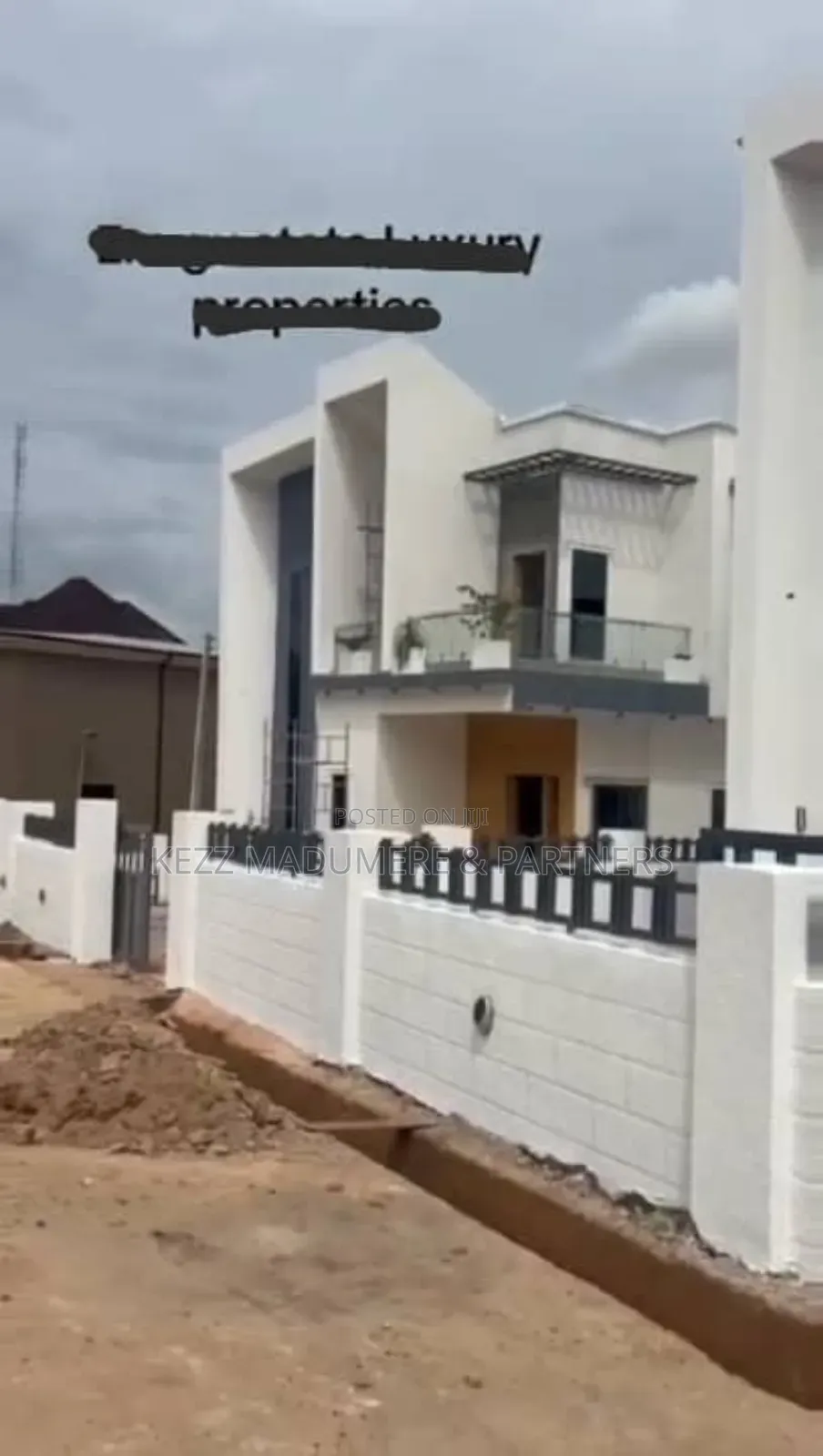 5bdrm Duplex in Independence Layout for sale