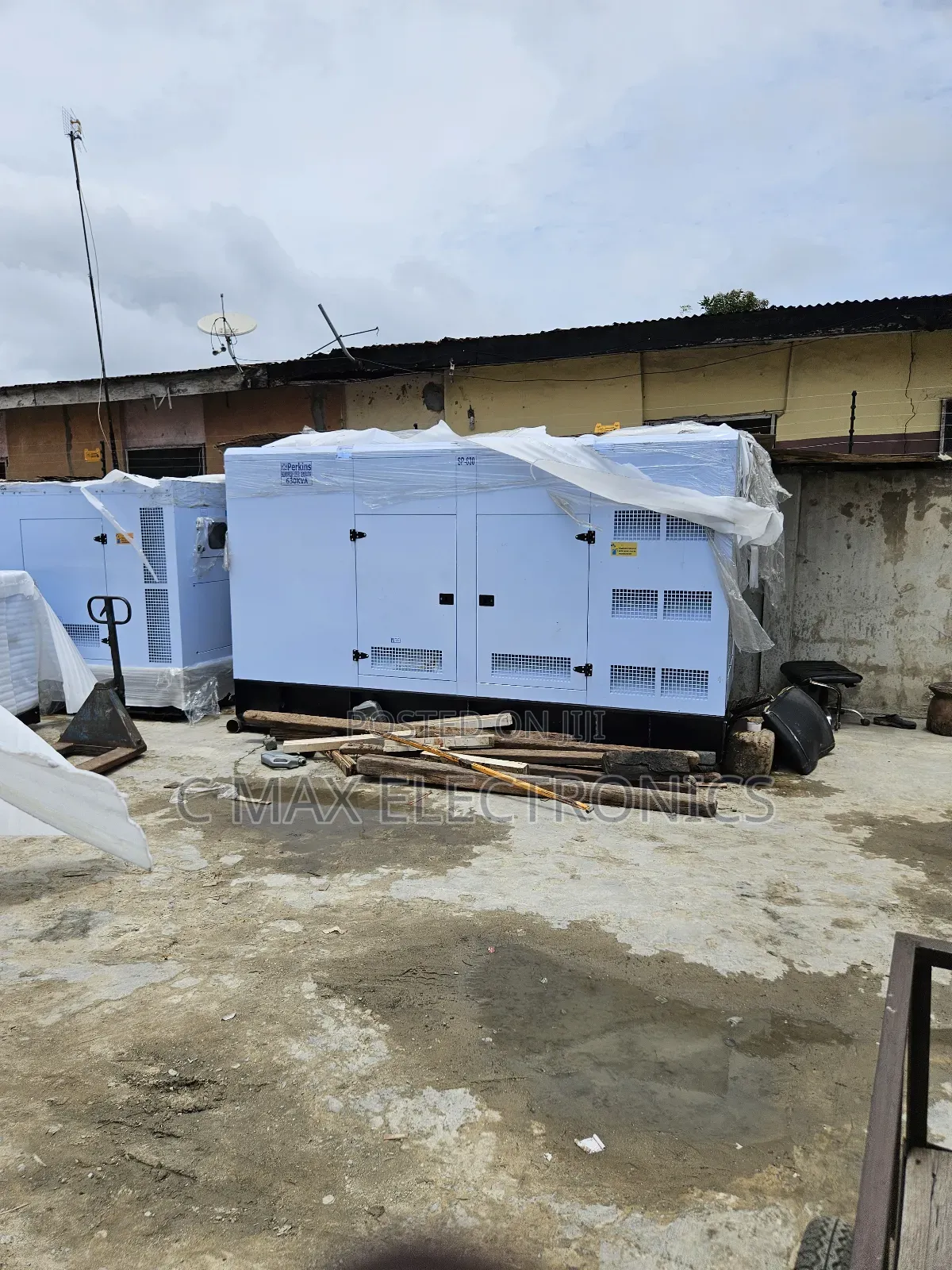 650kva Perkins Diesel Soundproof Generator