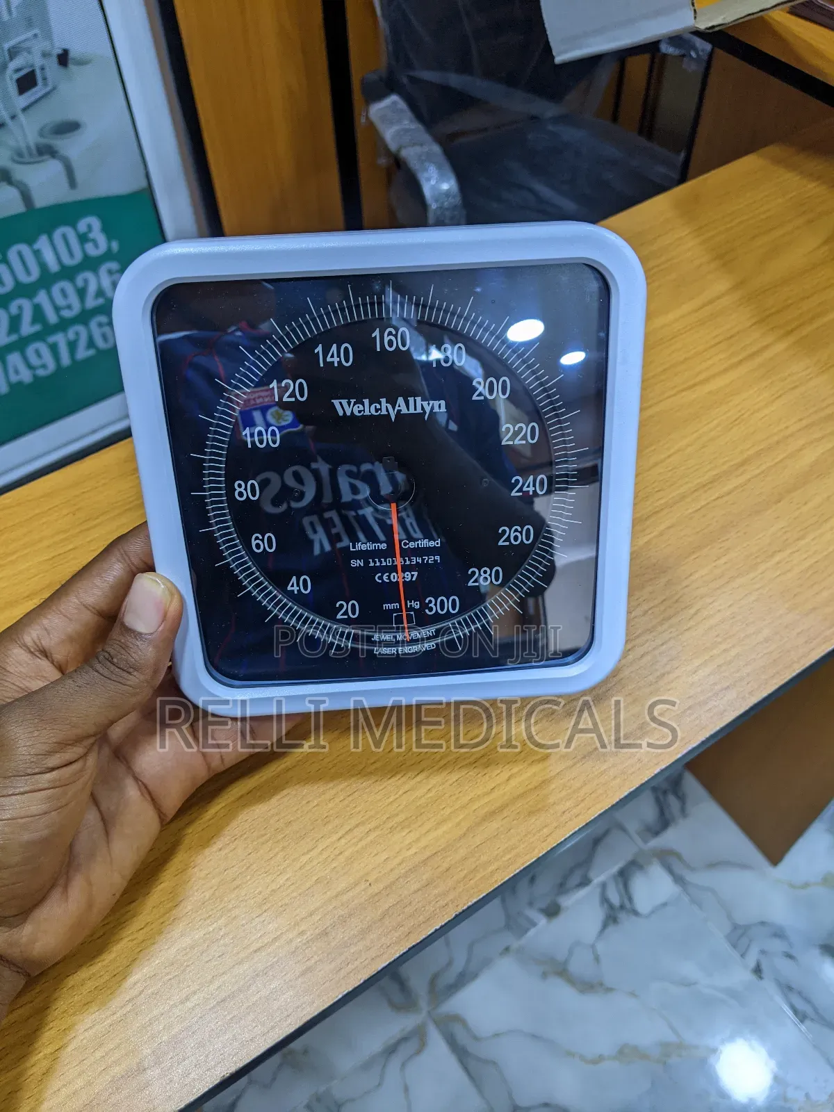 Welch Allyn Clock Face Sphygmomanometer