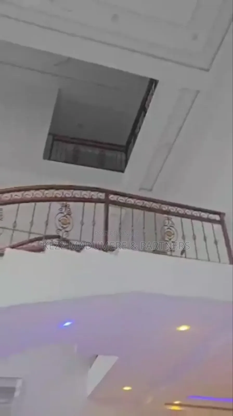 9bdrm Duplex in Udenwa Exclusive for sale