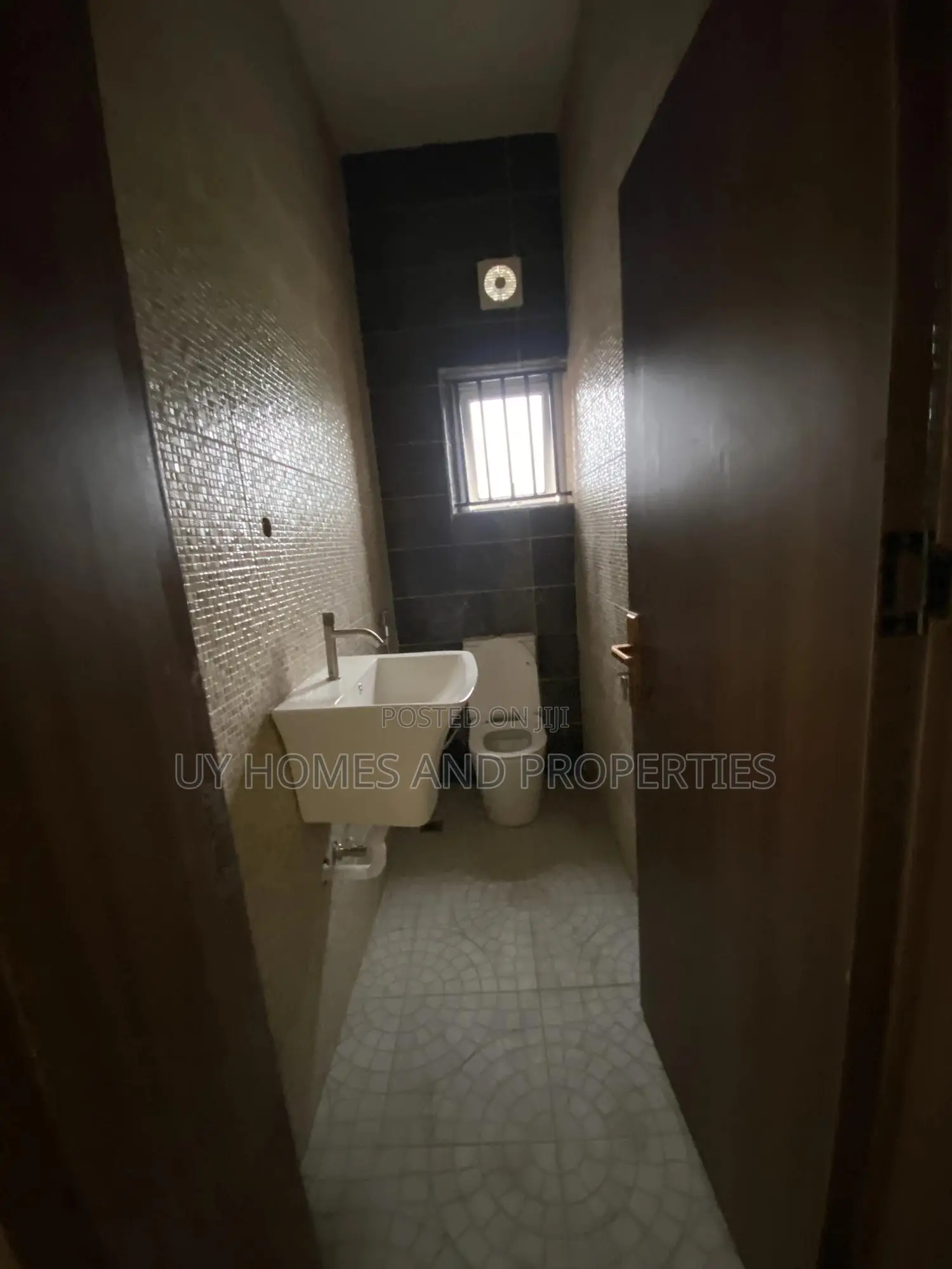4bdrm Duplex in Rivtaf Golf Estate, Trans Amadi for sale