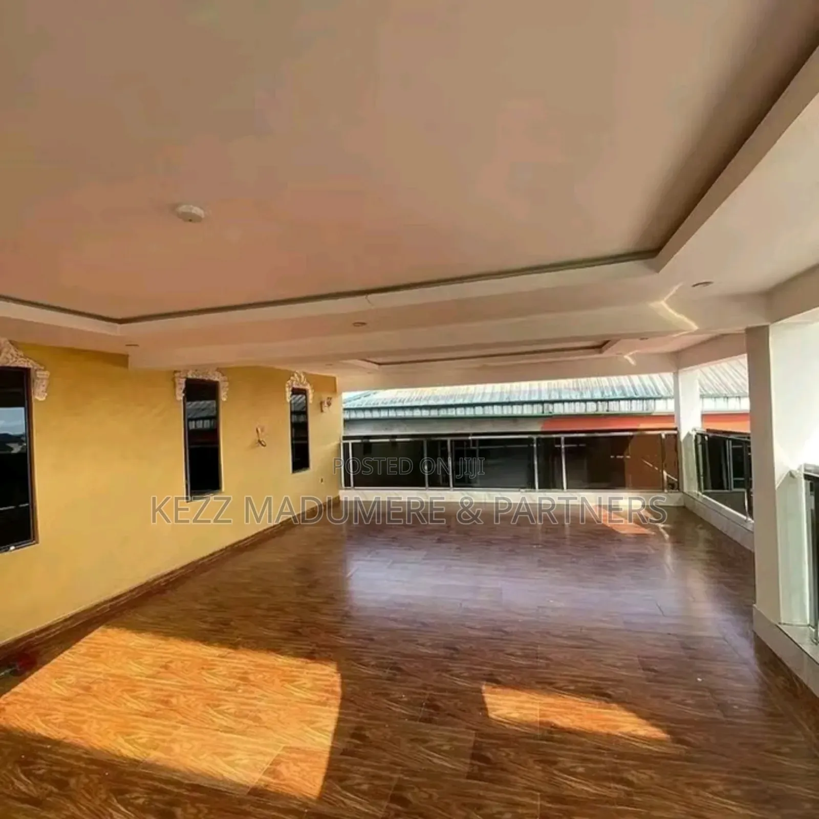 6bdrm Duplex in Woji , Port Harcourt for sale