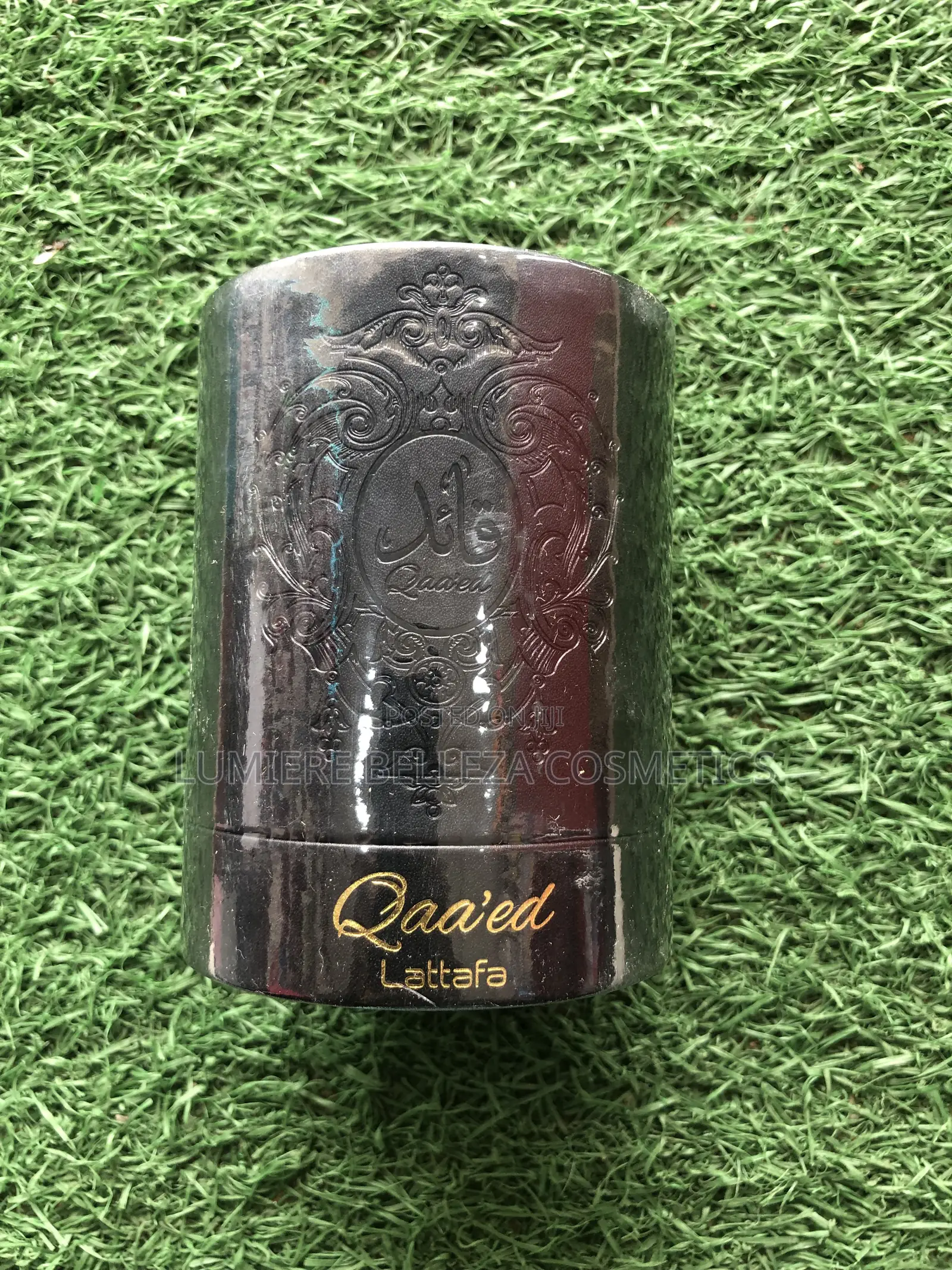 Qaa'ed Perfume