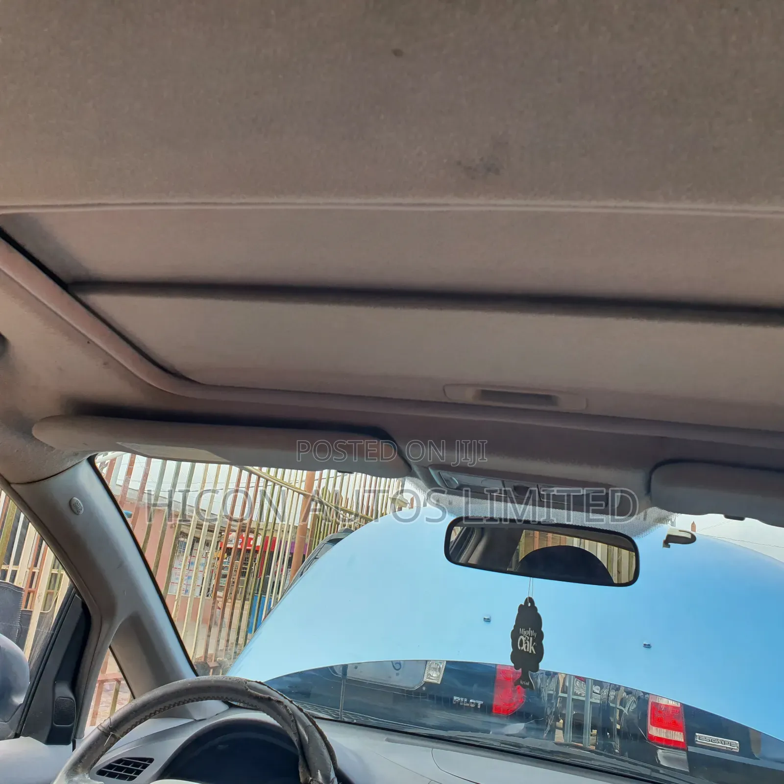 Mitsubishi Grandis 2009 Blue