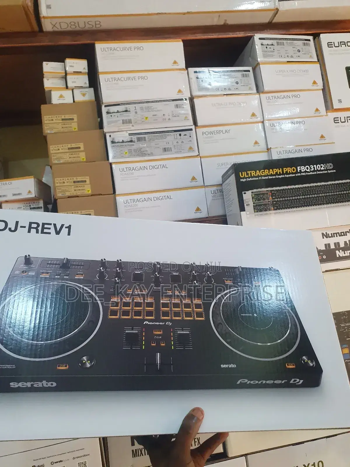 DDJ Rev 1 Controller
