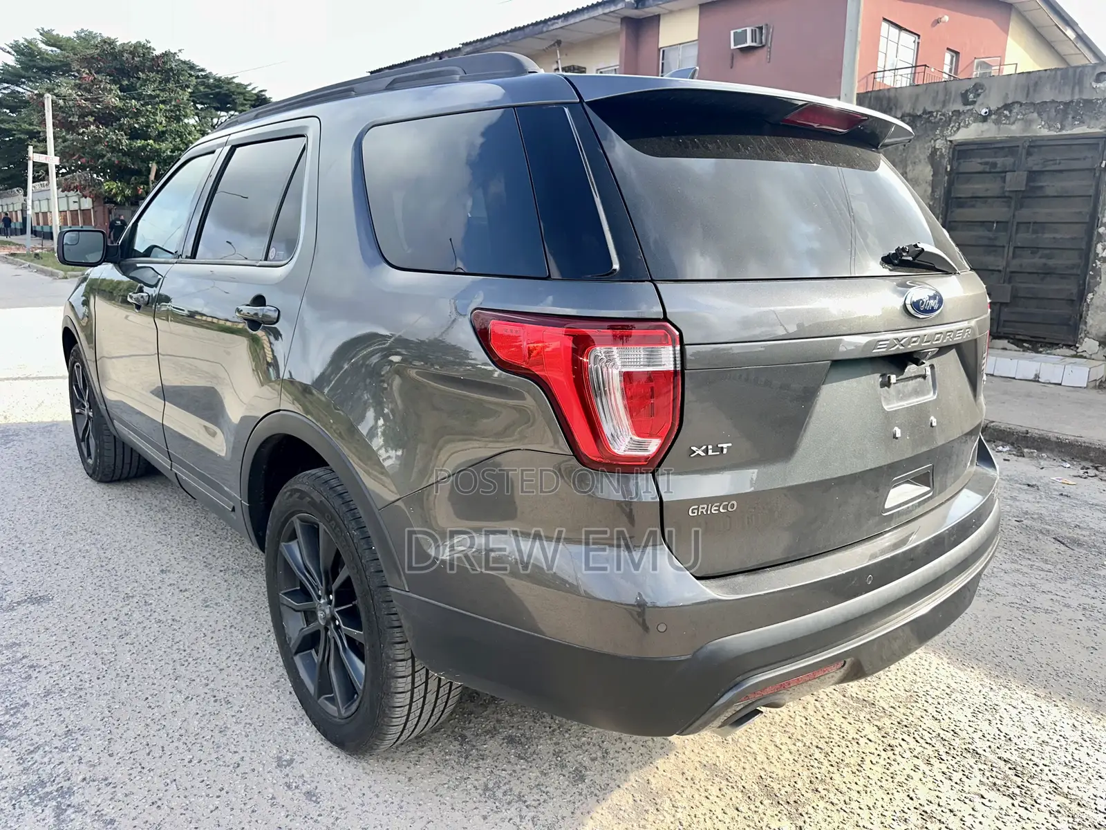 Ford Explorer XLT 4dr 4x4 (2.3L 4cyl 6A) 2017 Gray