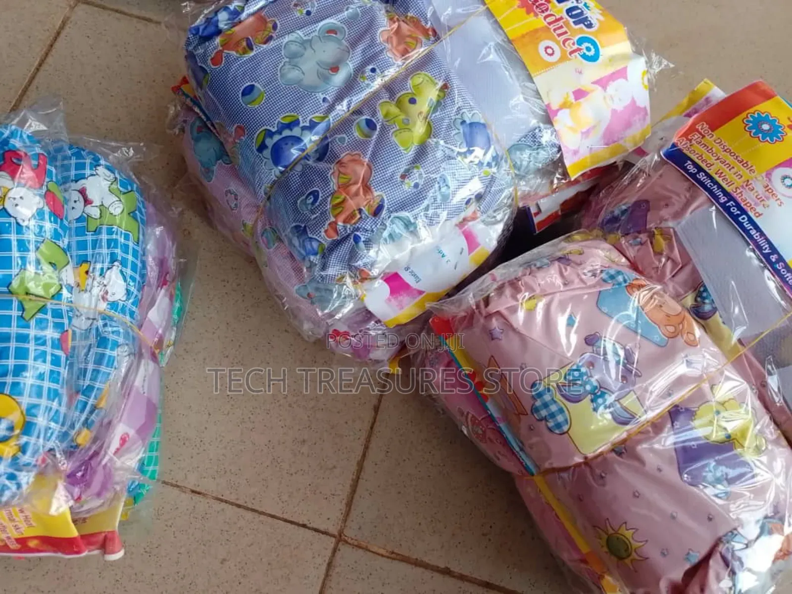 12 PCS Washable Diapers Available
Save Your Money,
Wash and Use Again