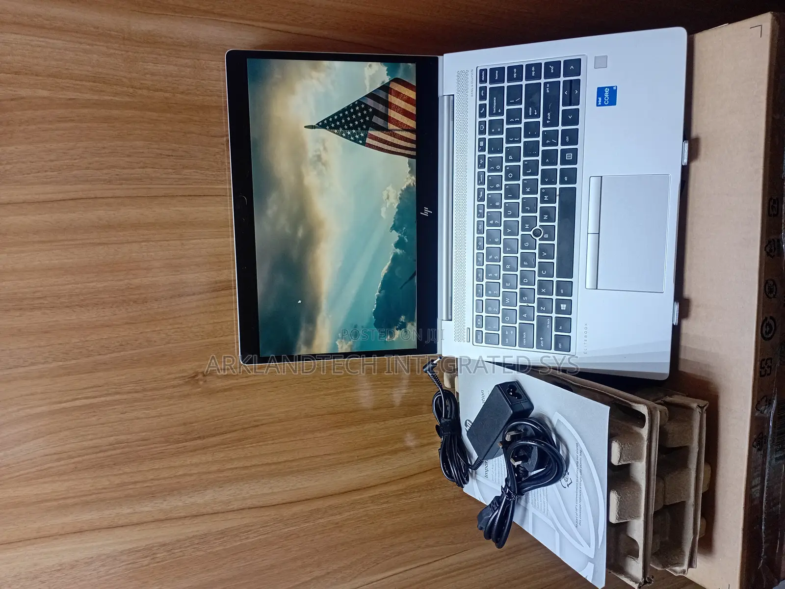 New Laptop HP EliteBook 840 G3 8GB Intel Core I5 SSD 256GB