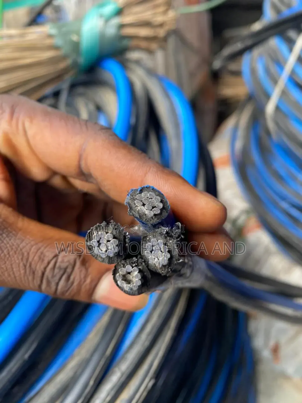 Service Wire Recline With Neutral