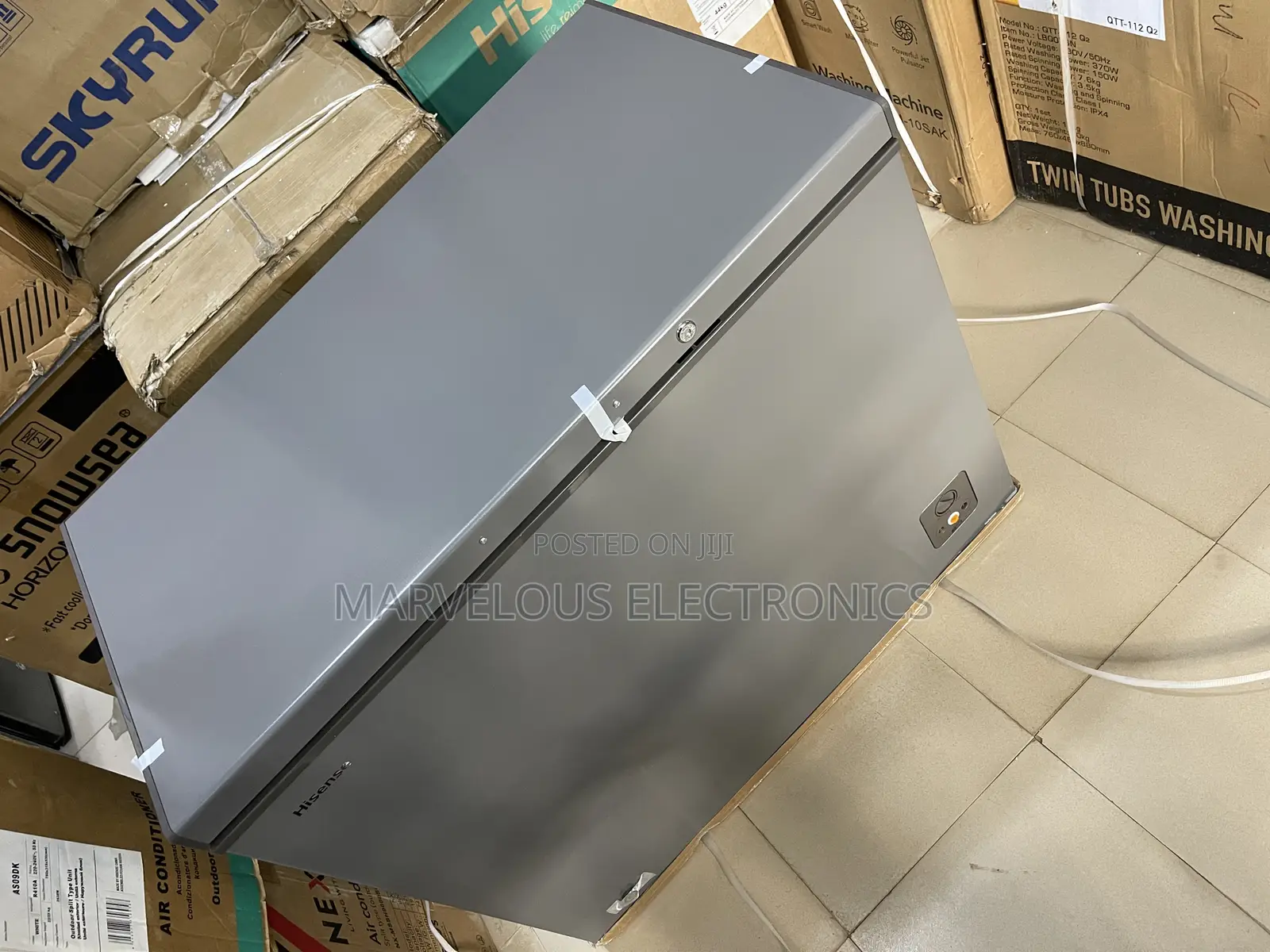 Brand New Hisense 340liters Full Copper Chest Freezer Warranty 2years