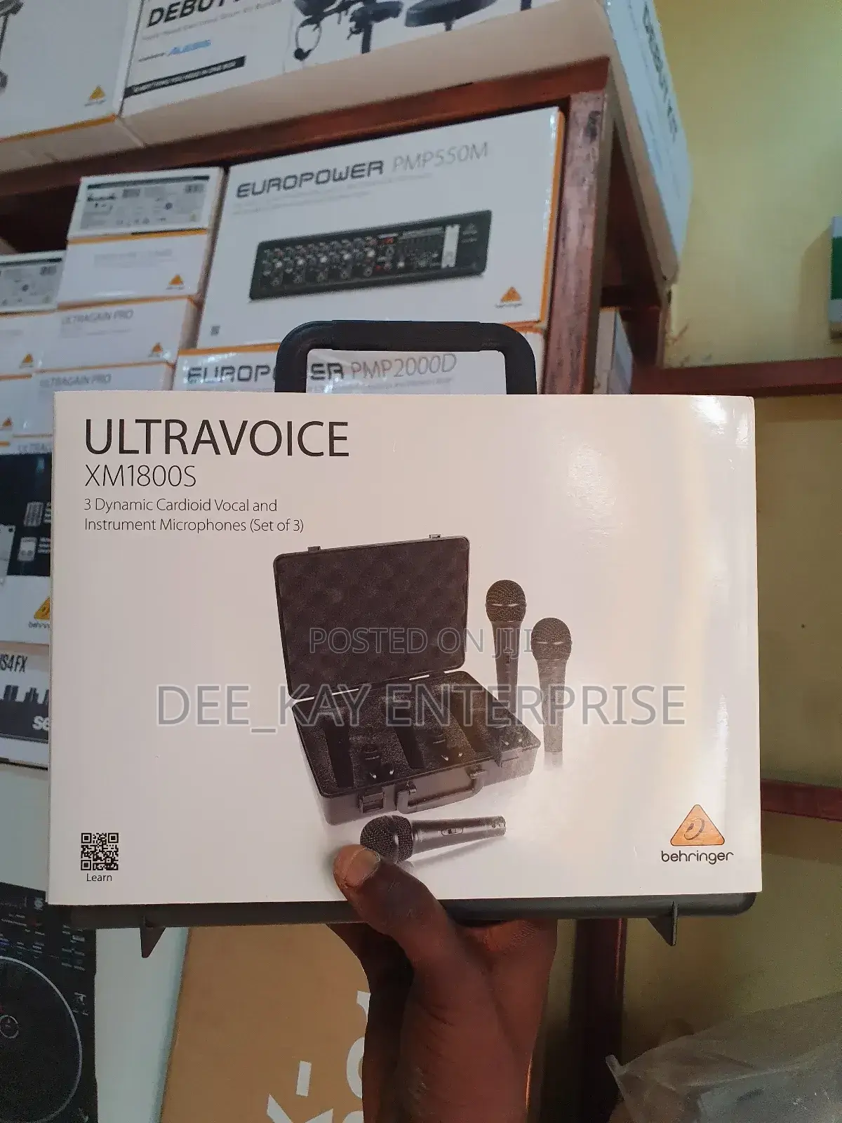 Behringer Ultravoice Xm1800s Set of 3 Microphone