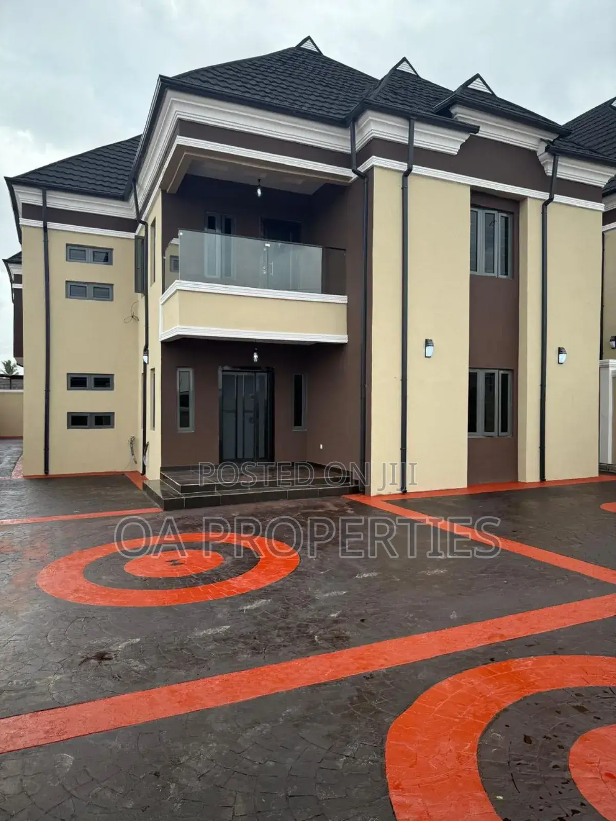 4bdrm Duplex in Mallami Estate, for sale