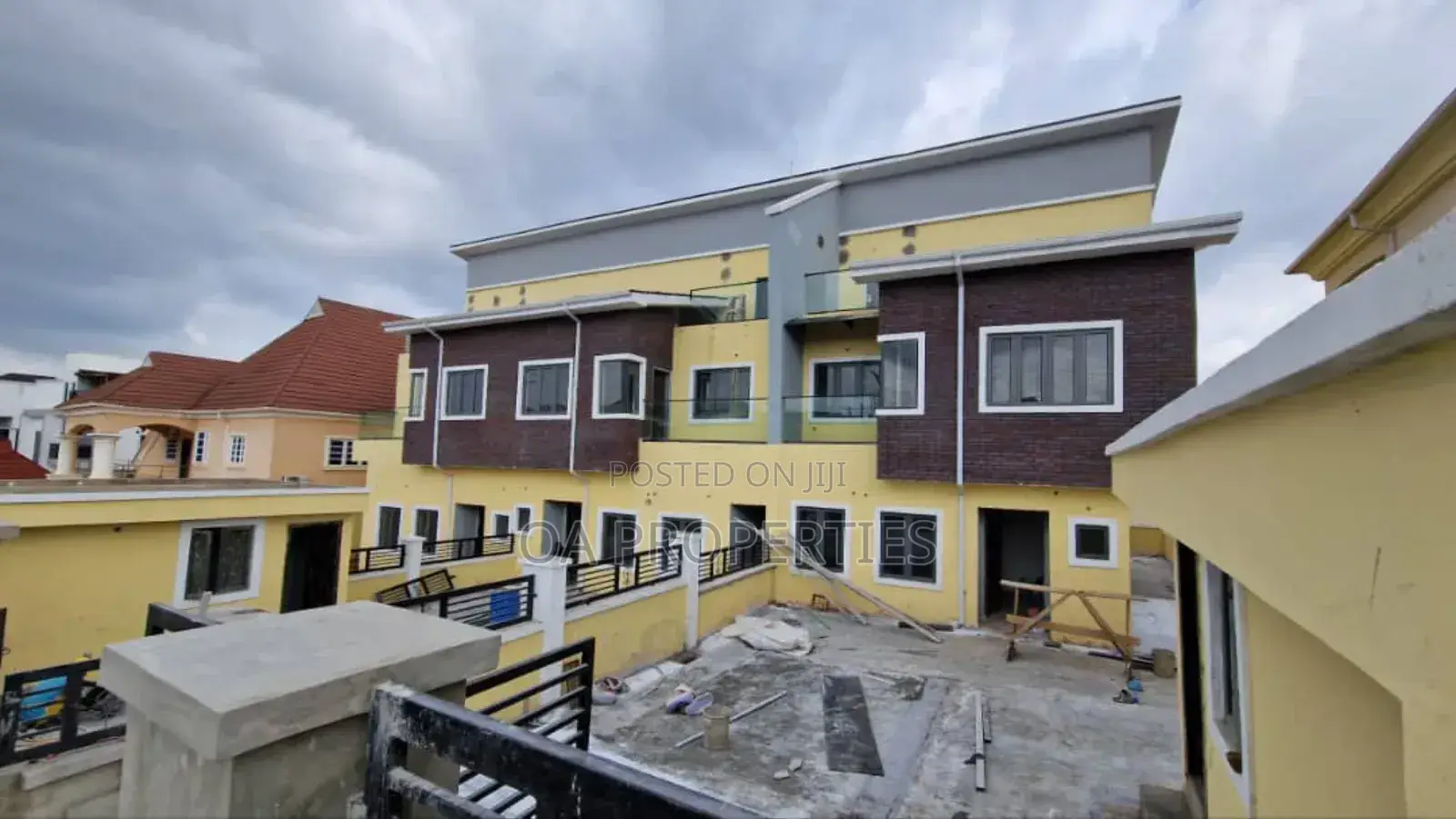 4bdrm Maisonette in Ibadan for sale