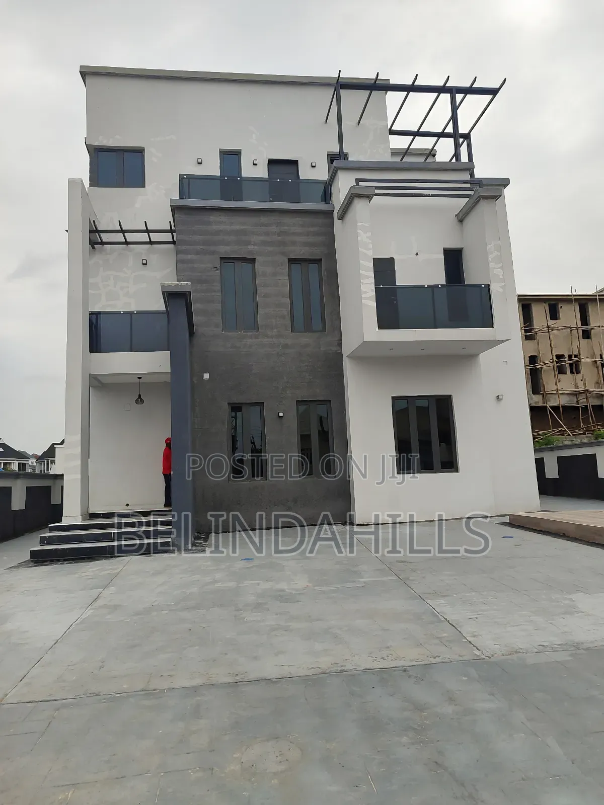 5bdrm Duplex in Apo Resettlement for sale