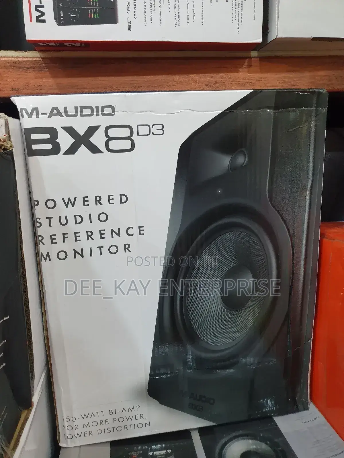 M-Audio Bx8 D3 Studio Monitor