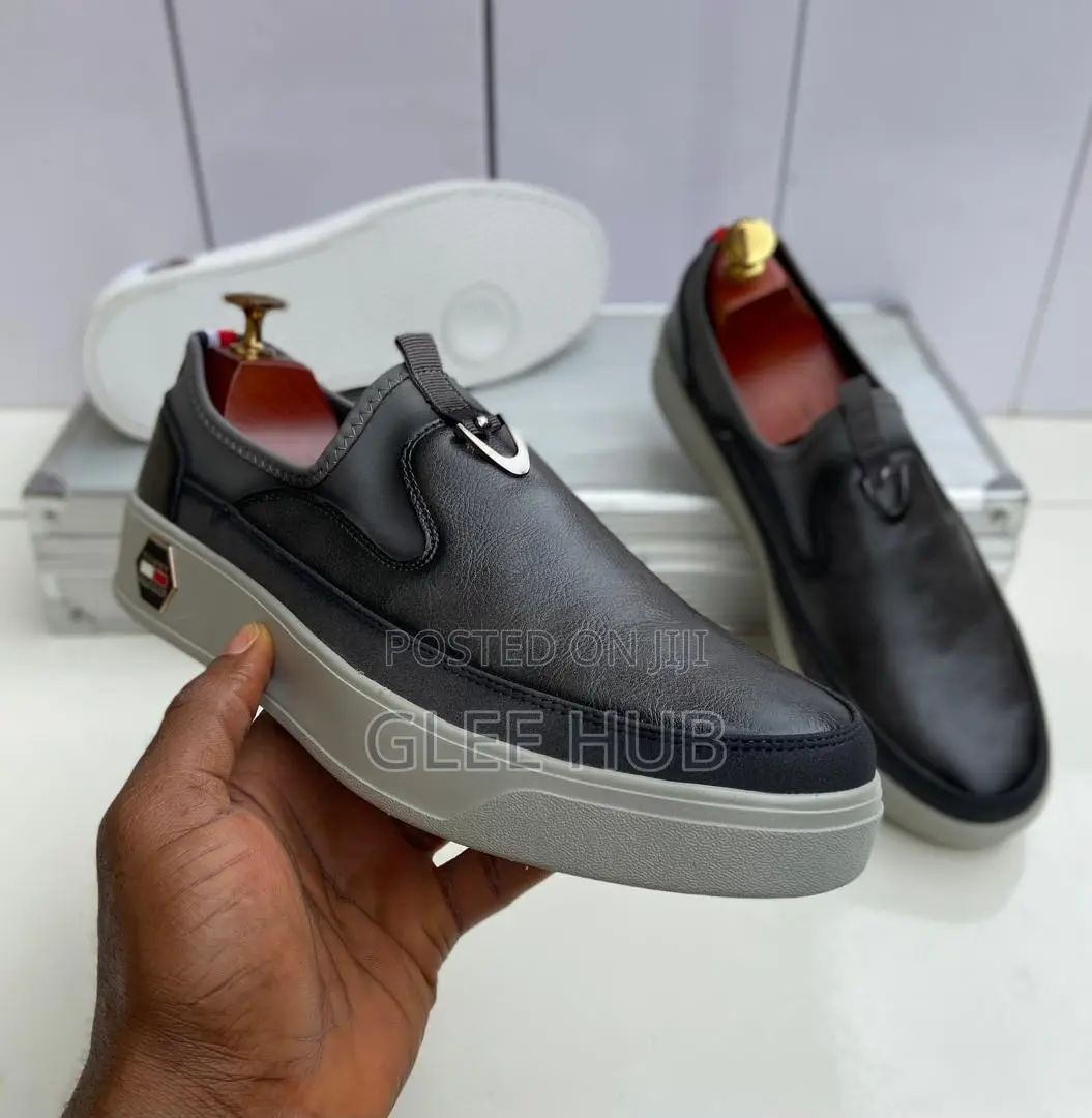 Tommy Hilfiger Loafers