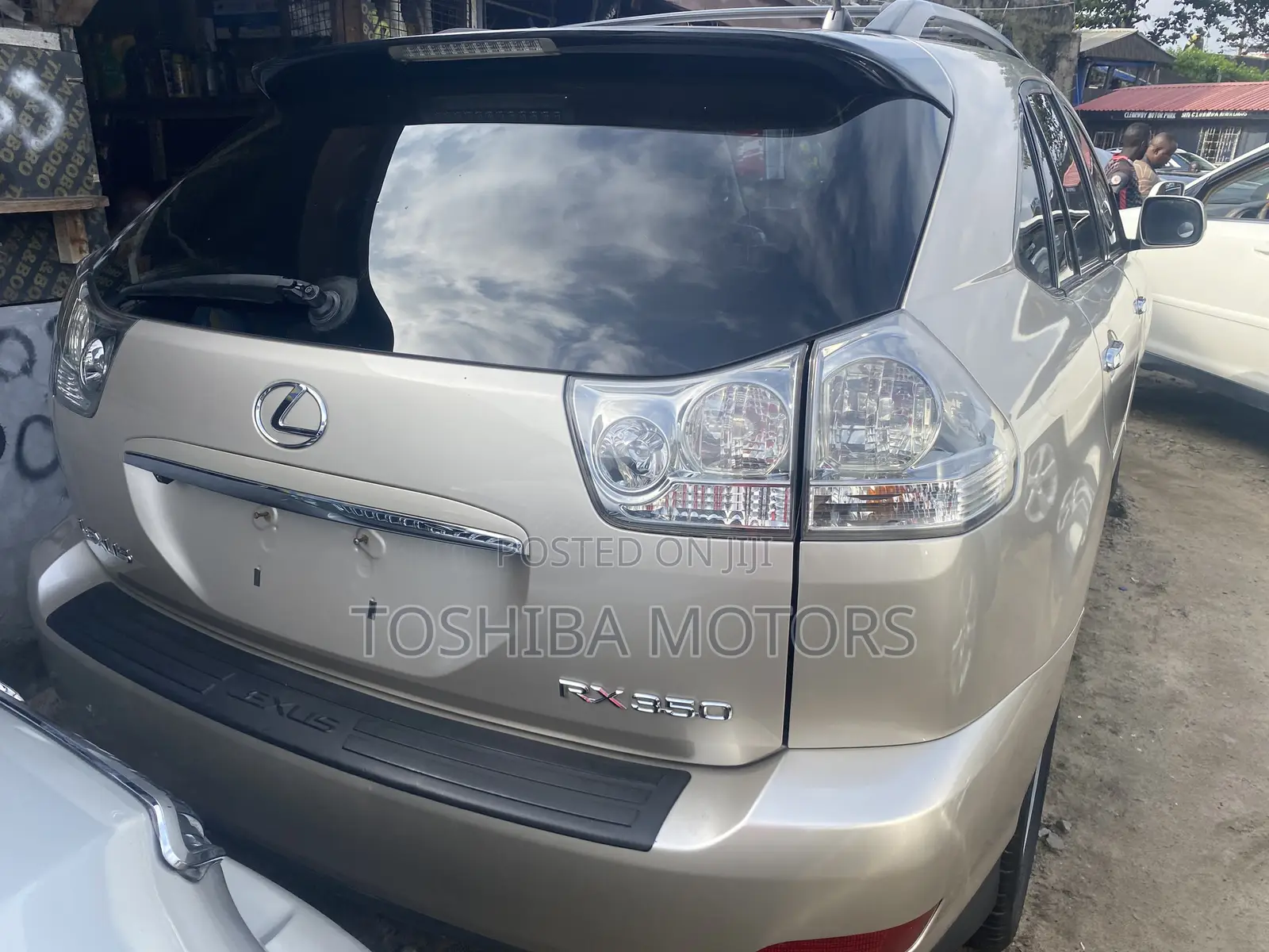 Lexus RX 330 2006 Gold