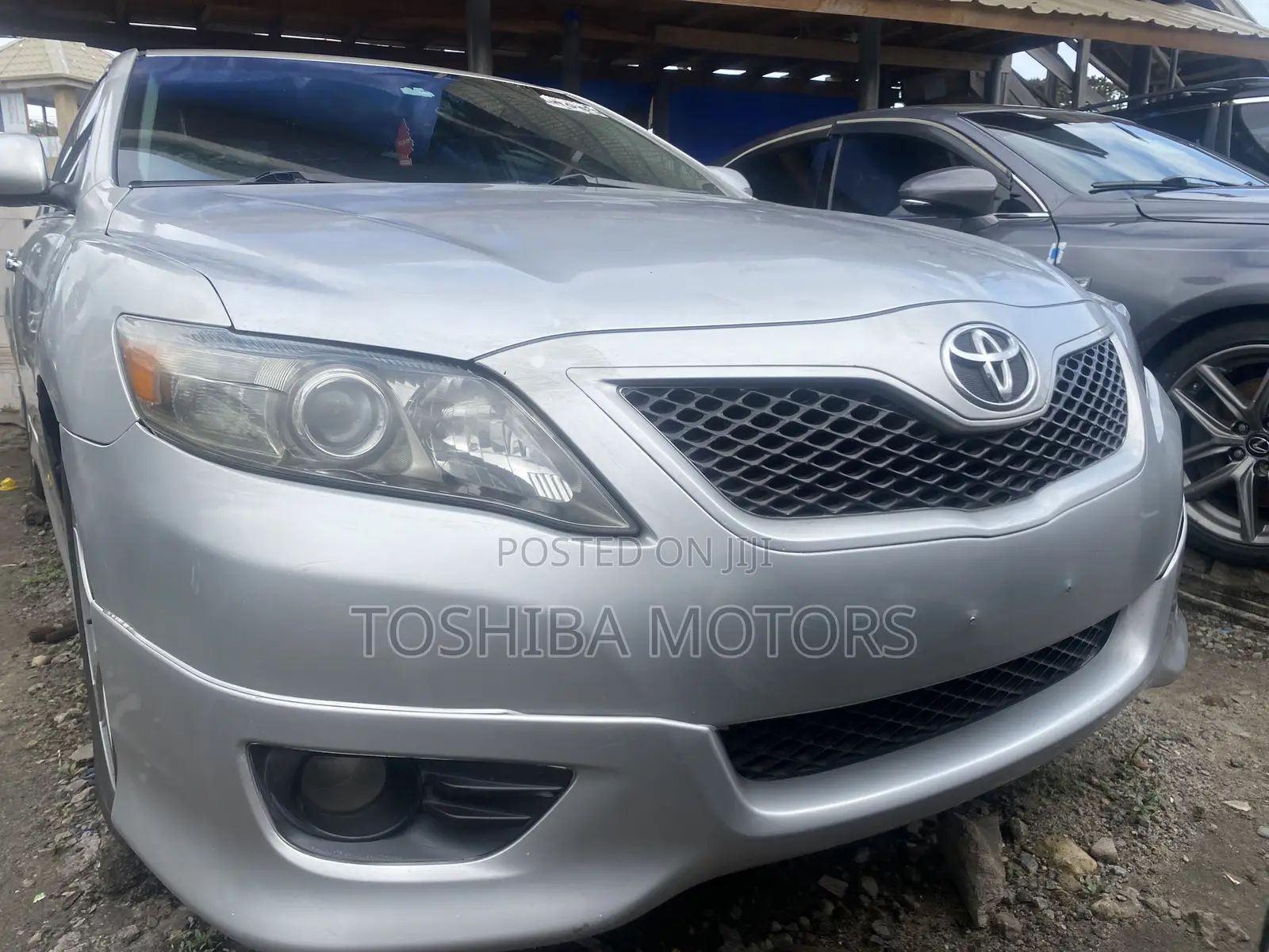 Toyota Camry SE 4dr Sedan (2.5L 4cyl 6A) 2011 Silver
