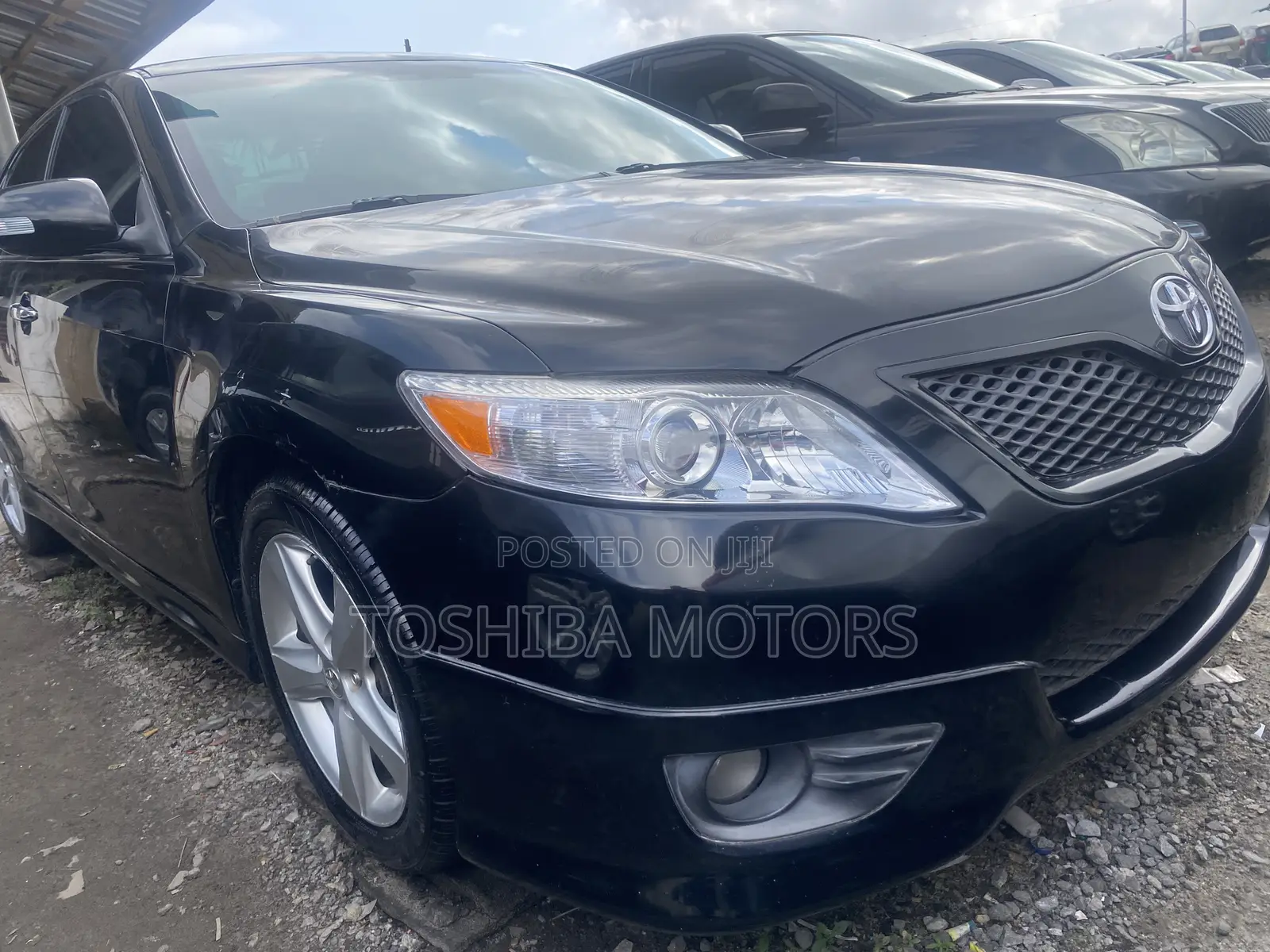 Toyota Camry SE 4dr Sedan (2.5L 4cyl 6A) 2011 Black