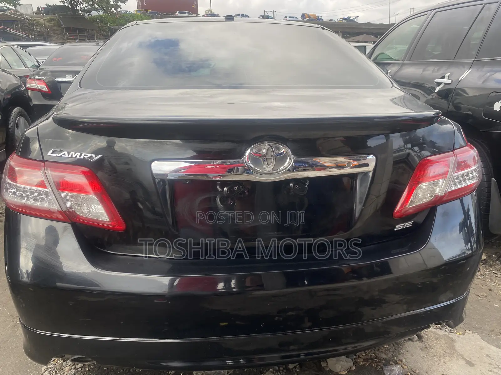 Toyota Camry SE 4dr Sedan (2.5L 4cyl 6A) 2011 Black
