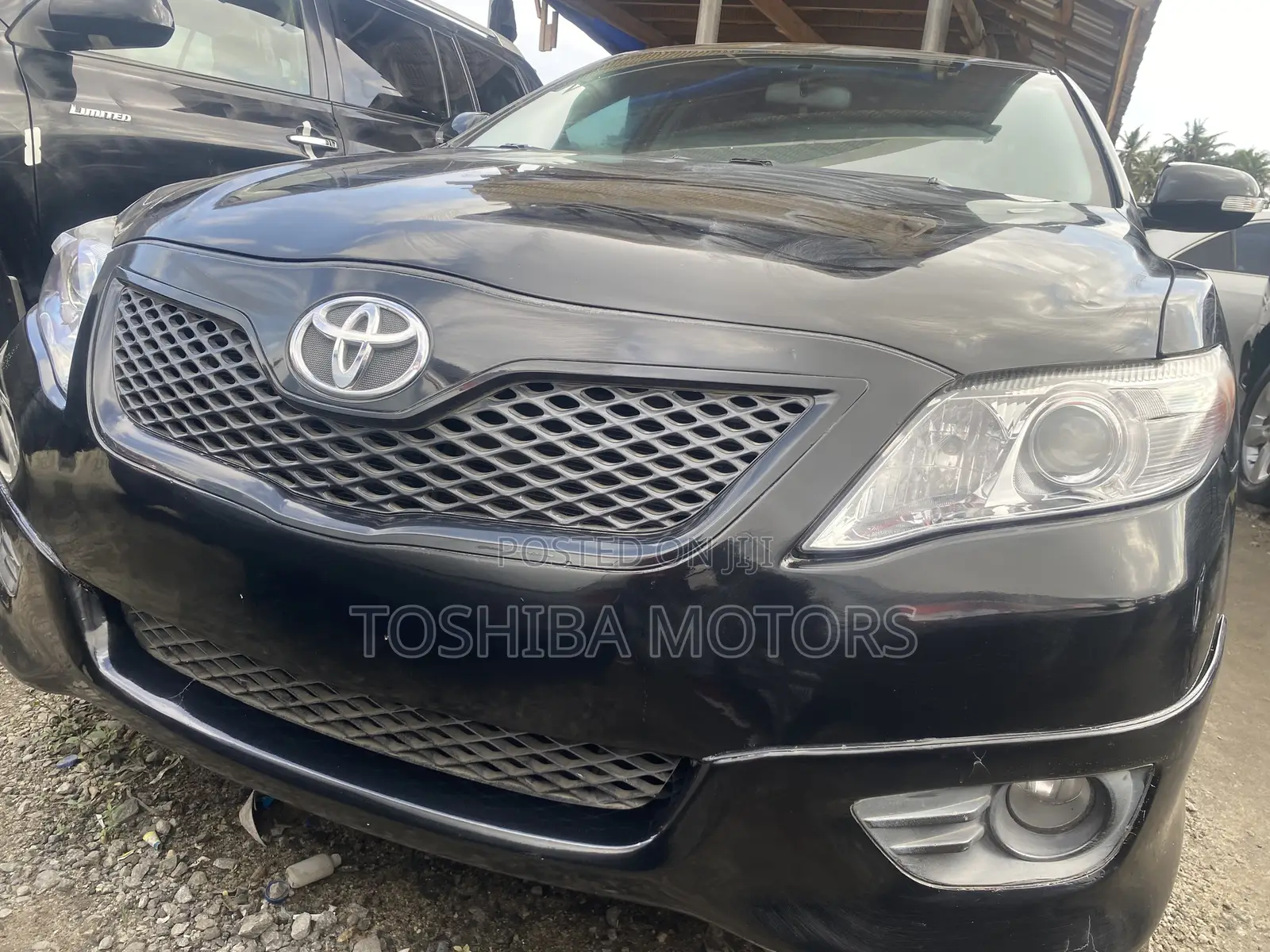 Toyota Camry SE 4dr Sedan (2.5L 4cyl 6A) 2011 Black