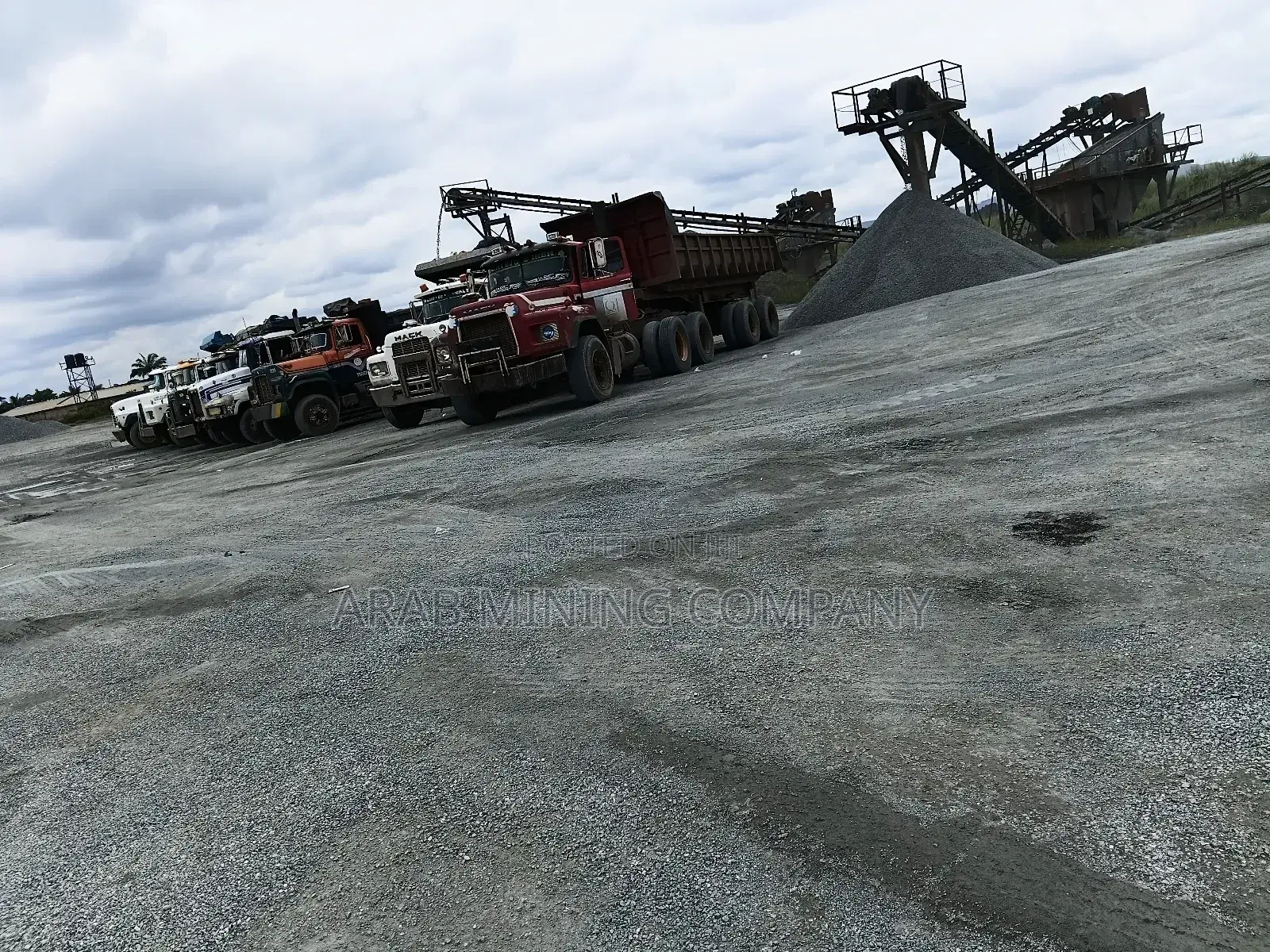 Arab Iron Black Chipping and Granite