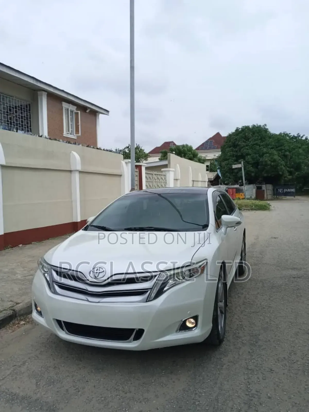 Toyota Venza Limited 4dr Wagon AWD (3.5L 6cyl 6A) 2014 Off white