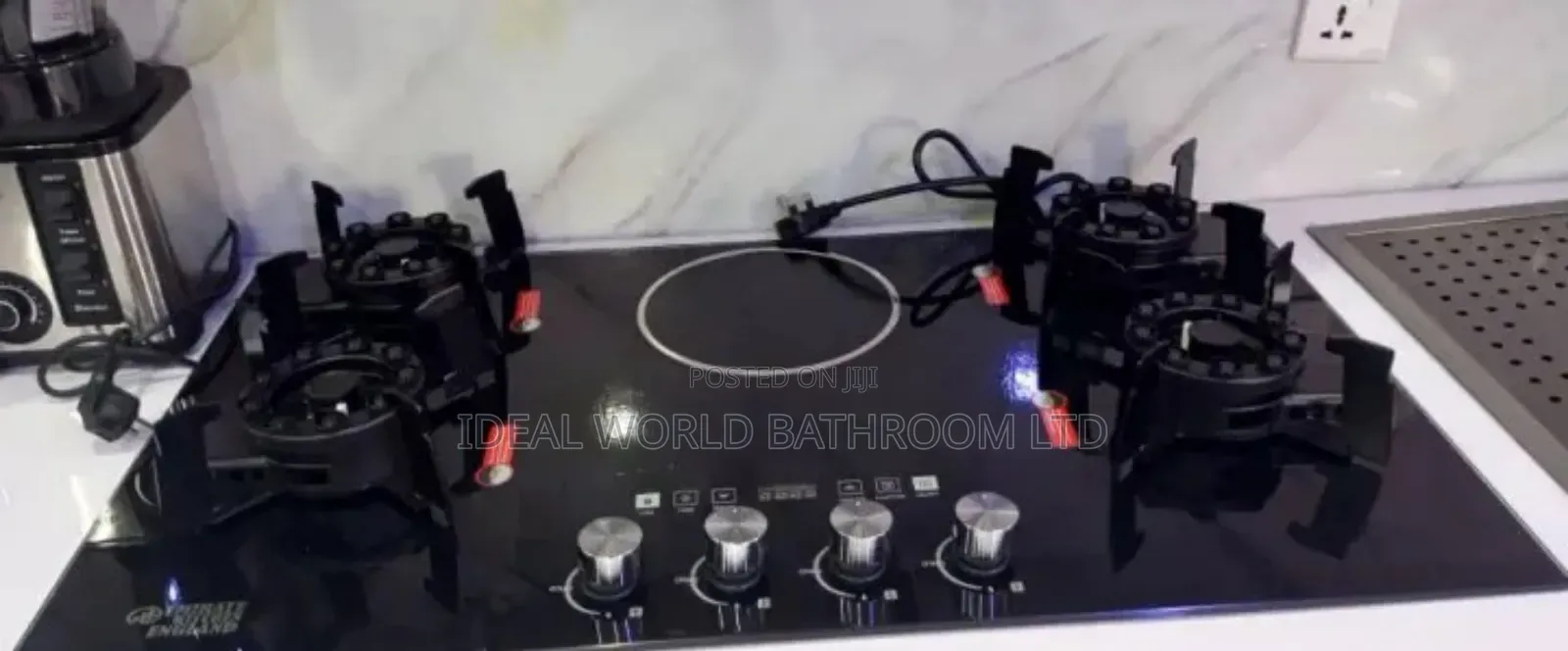 4 Gas, 1 Electric Burner