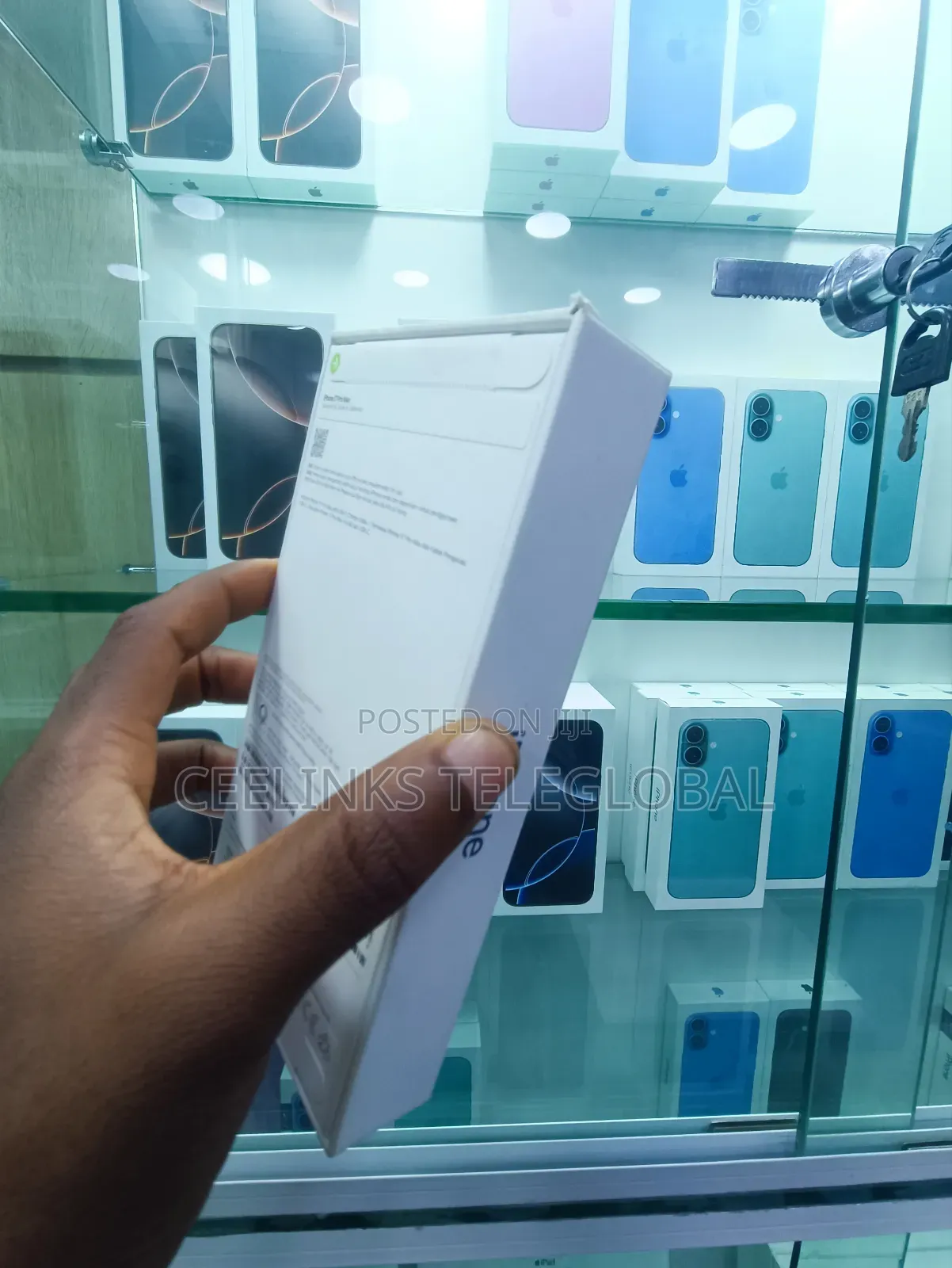 New Apple iPhone 17 Pro Max 256 GB Blue