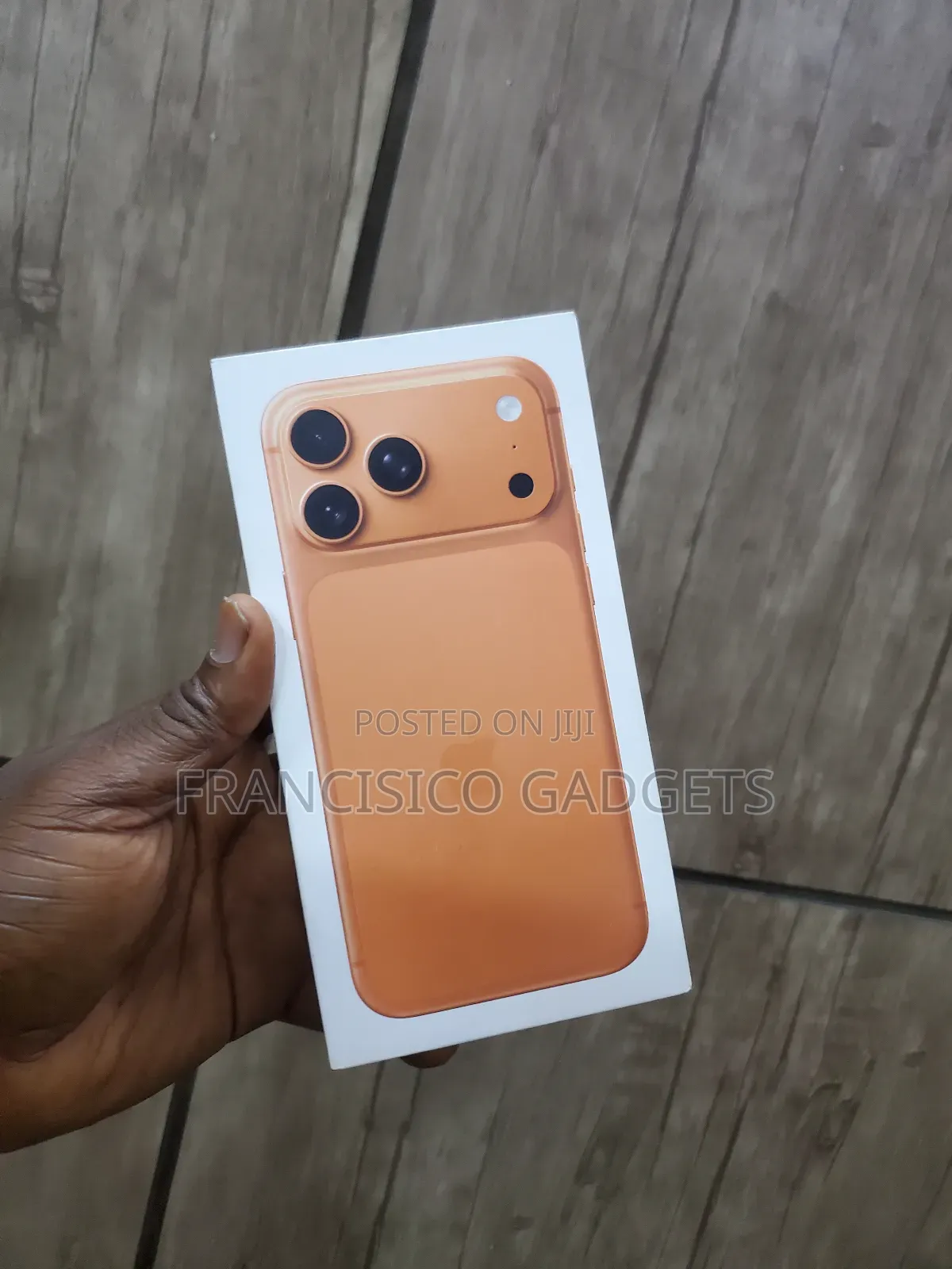 New Apple iPhone 17 Pro Max 256 GB Orange
