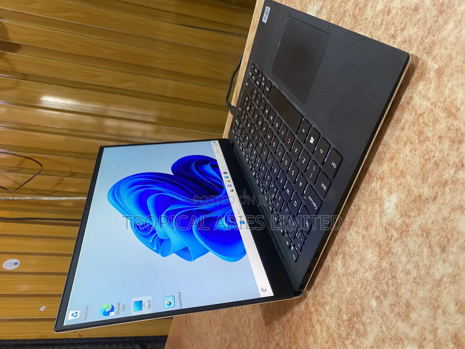 Laptop Dell XPS 13 7390 8GB Intel Core I5 SSD 256GB